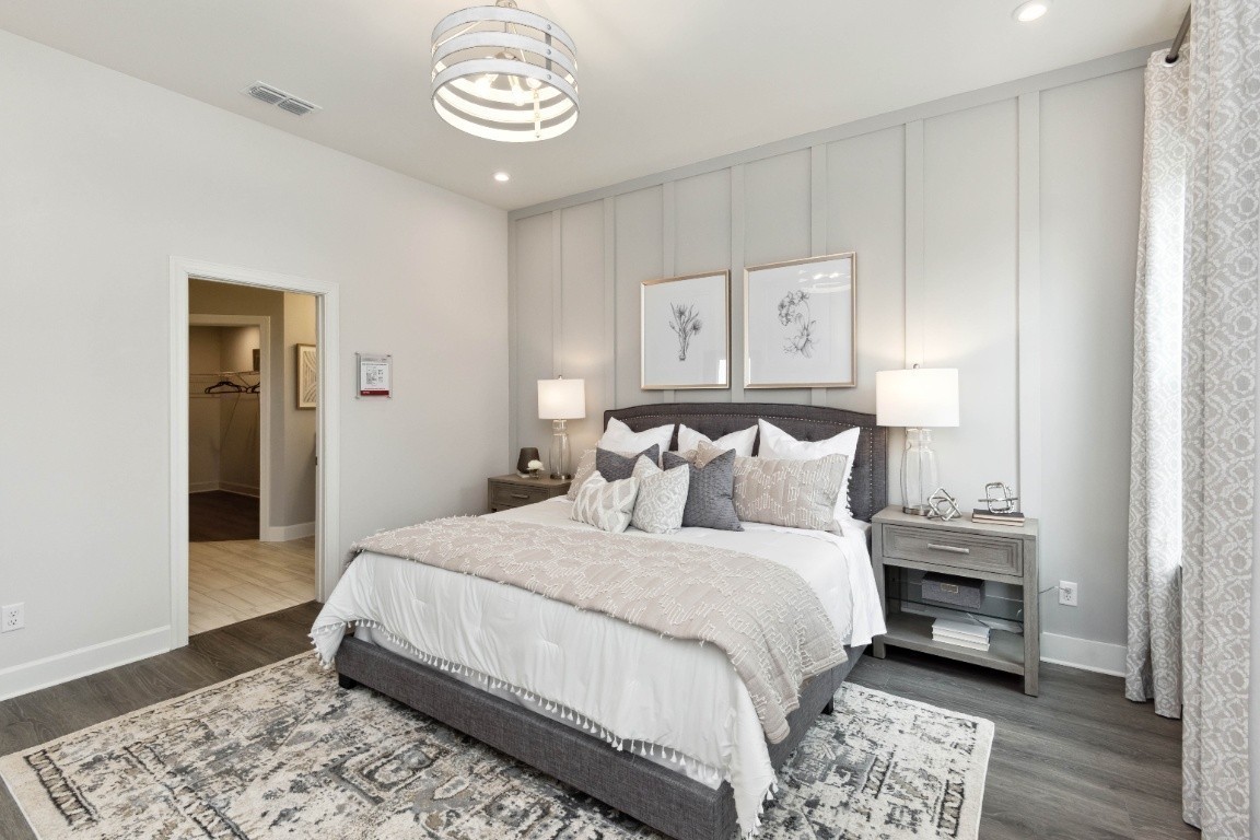 Listing photo id 11 for 6225 Riverbend Road