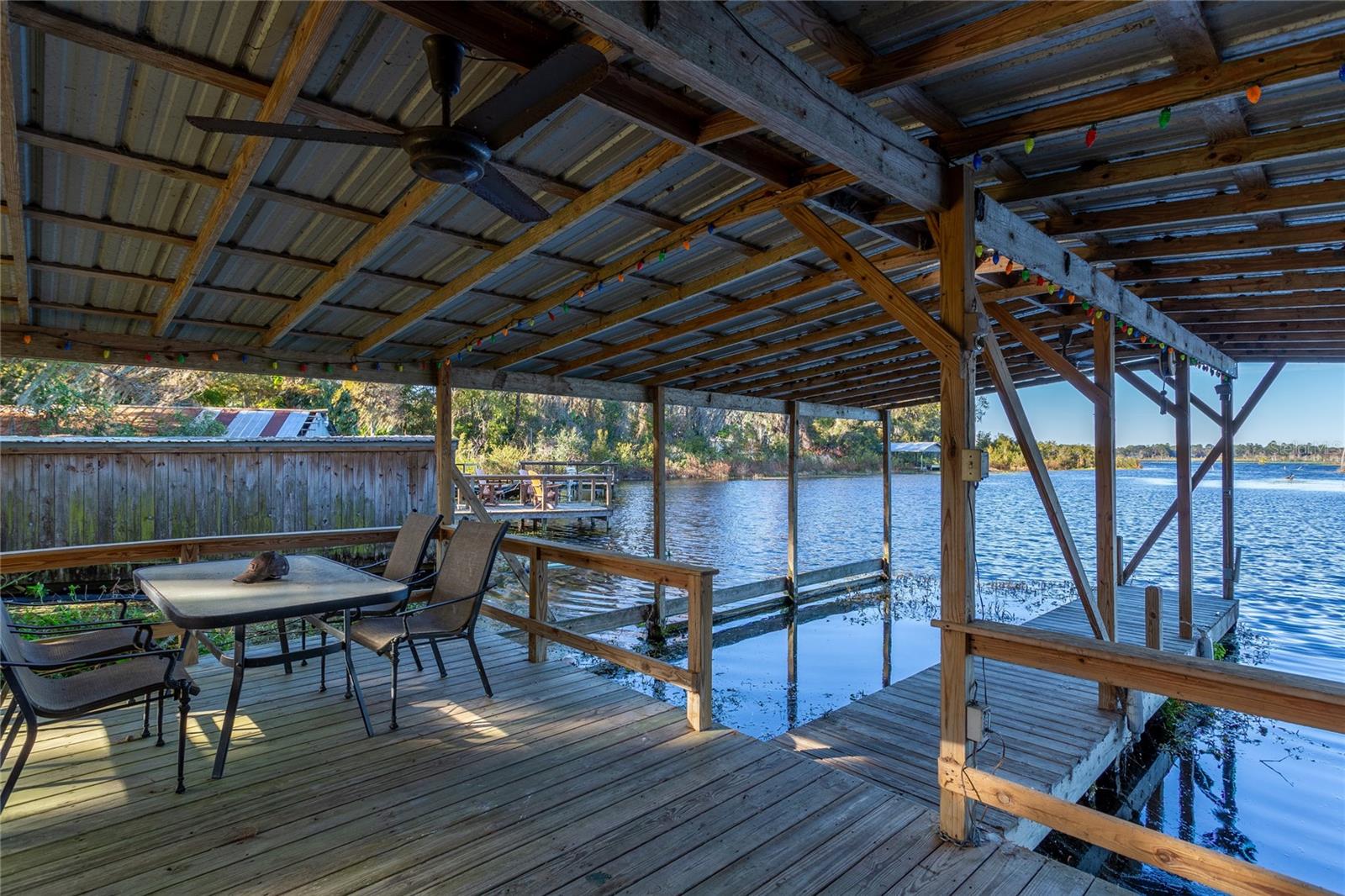 Listing photo id 30 for 6225 Riverbend Road