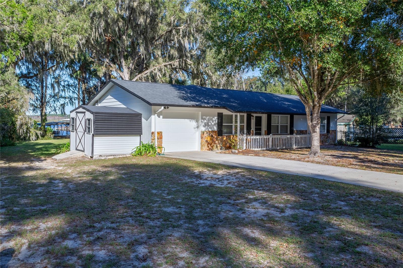 Listing photo id 33 for 6225 Riverbend Road