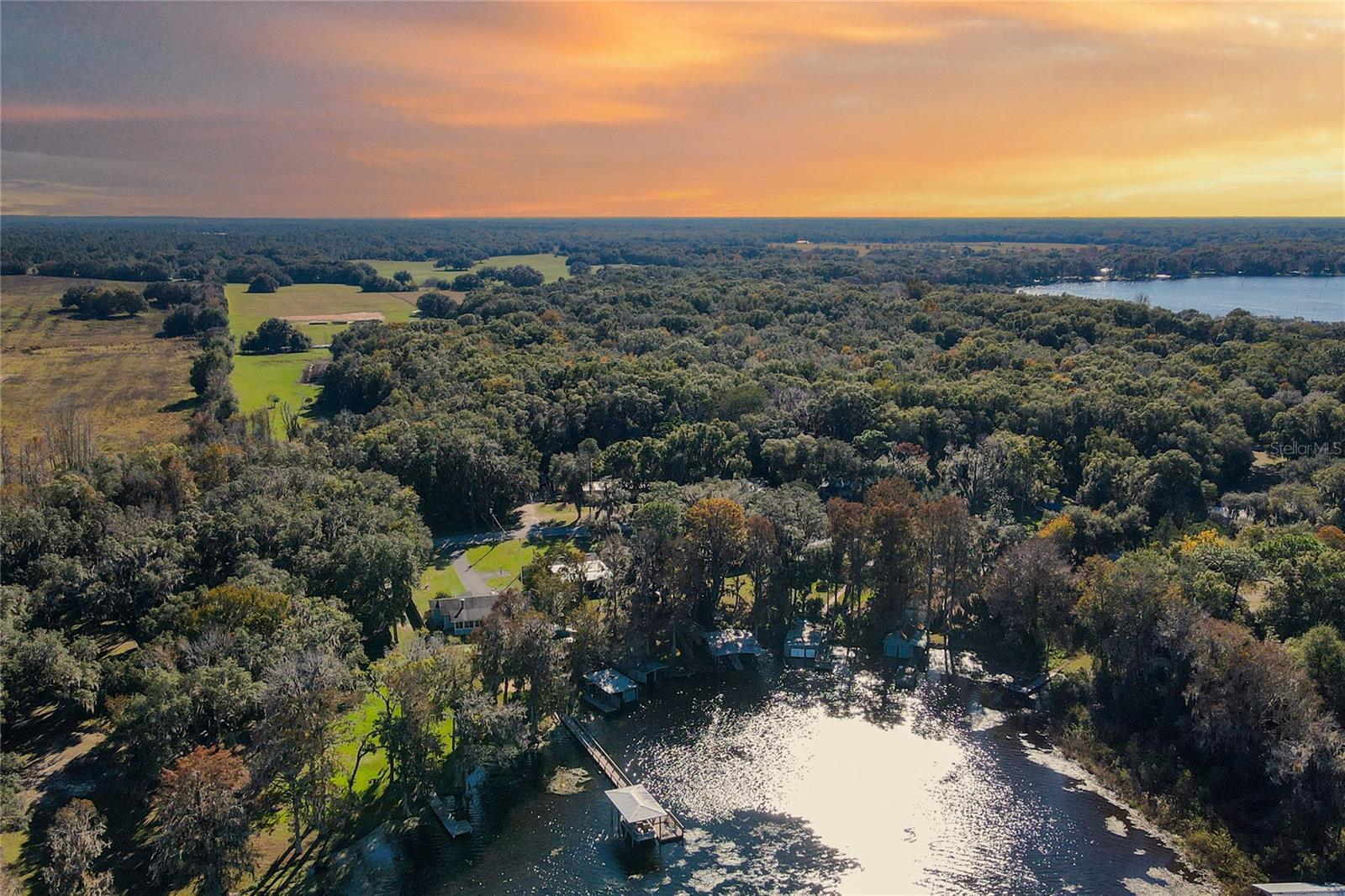Listing photo id 49 for 6225 Riverbend Road
