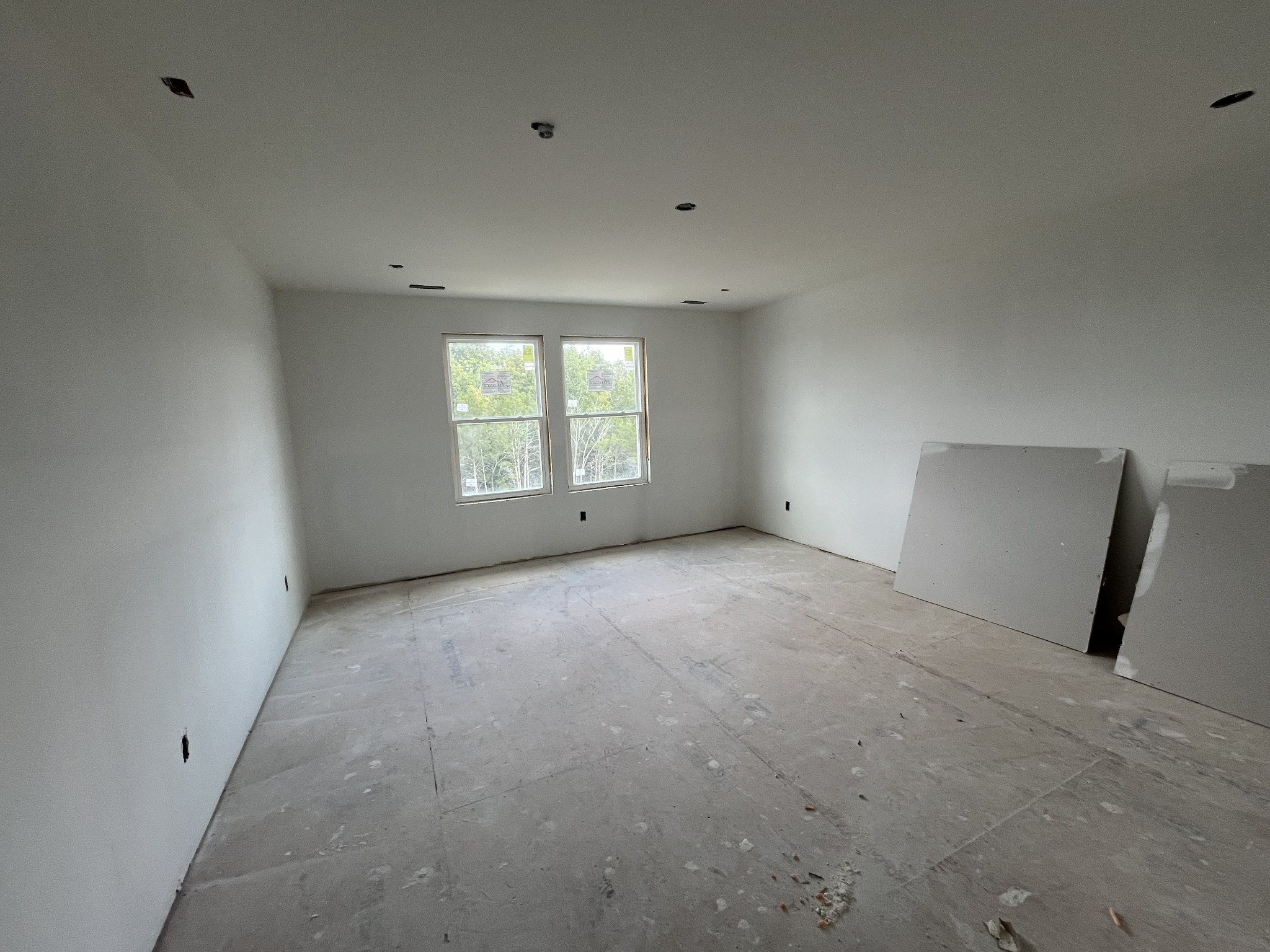 Image 10 of 18 For 1944 246th Terrace