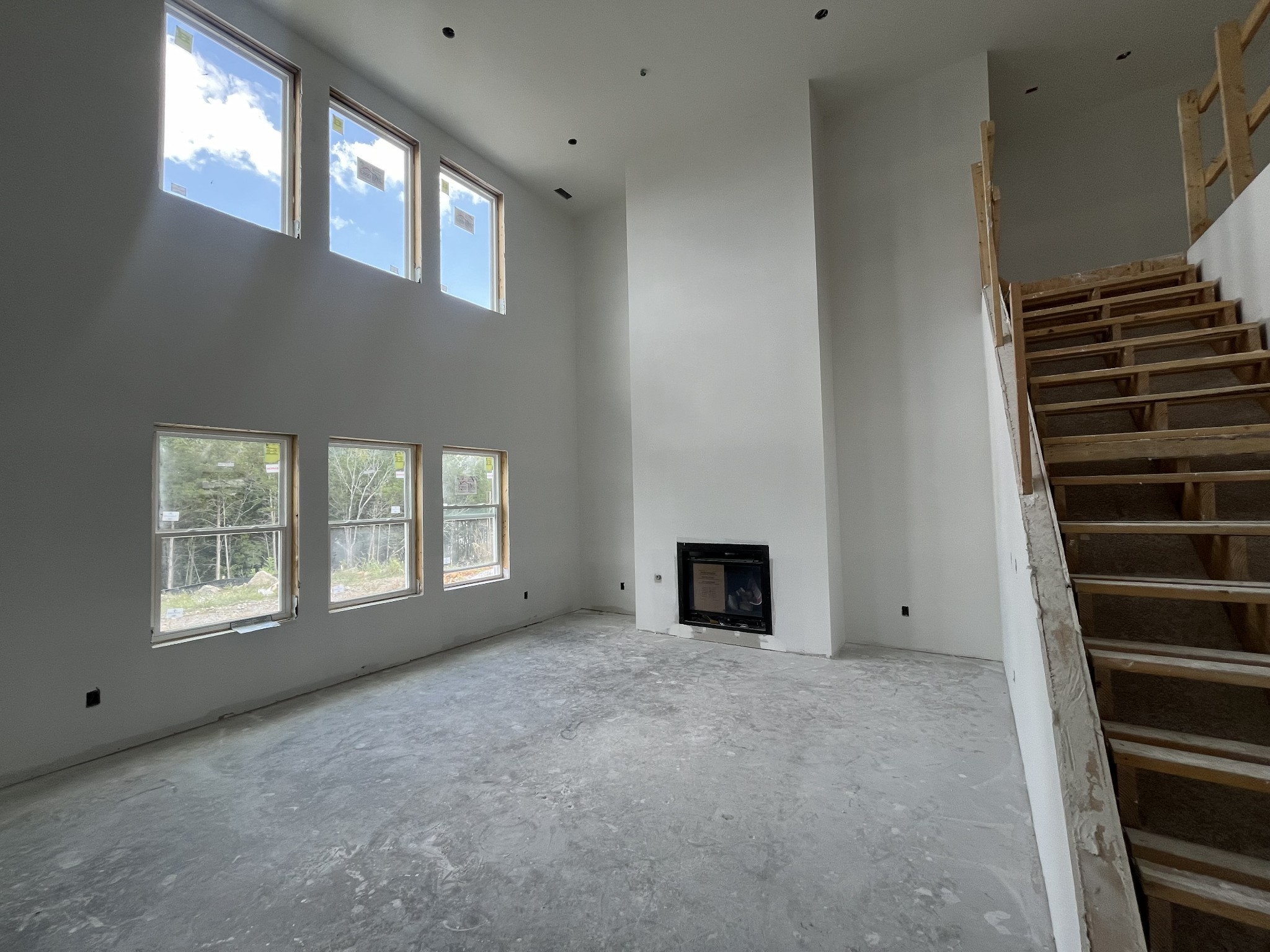 Image 5 of 18 For 1944 246th Terrace