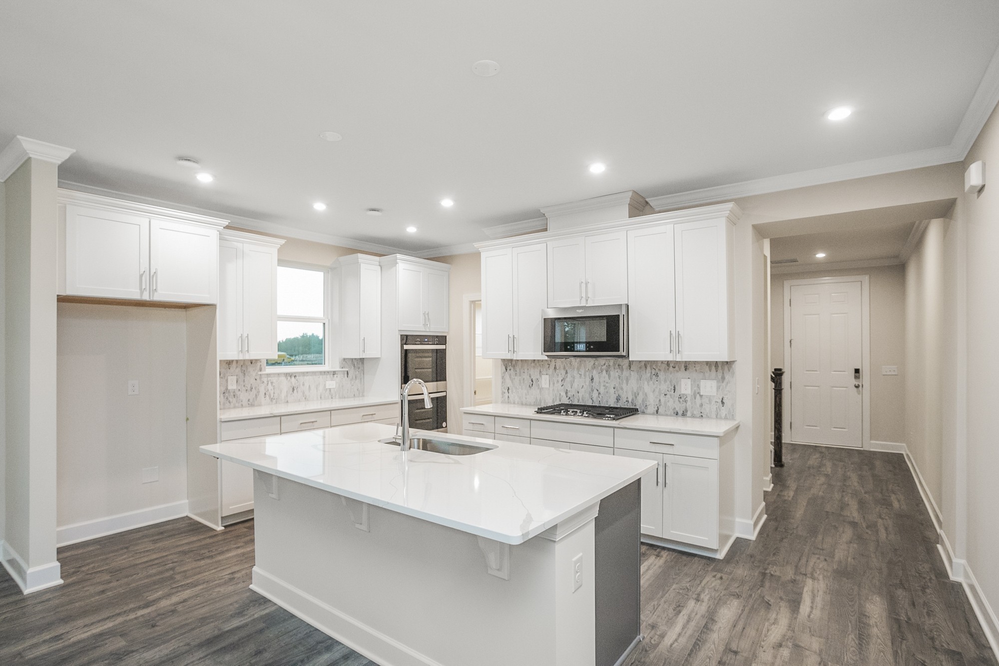 Image 10 of 29 For 7056 Maltese Drive