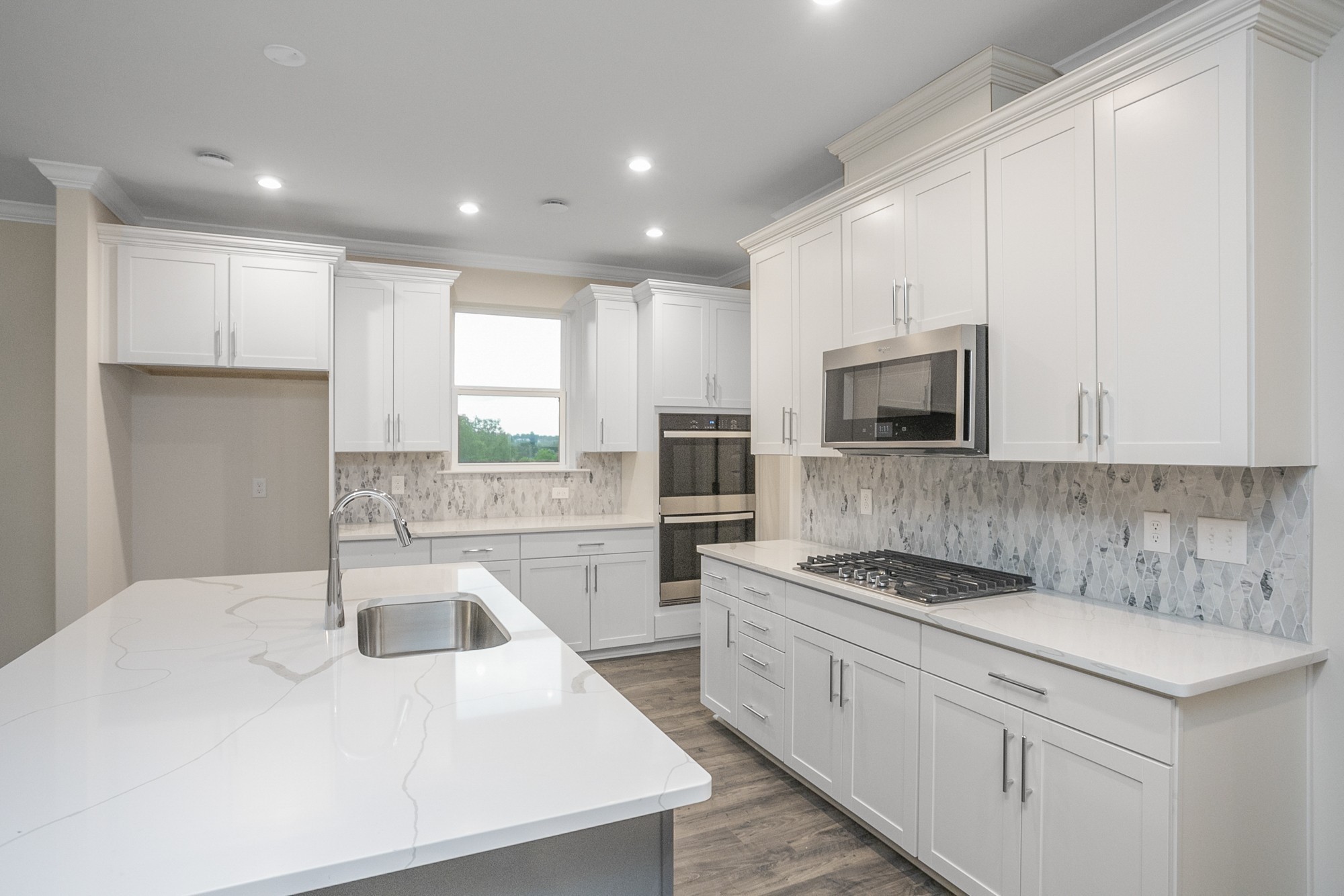 Image 11 of 29 For 7056 Maltese Drive