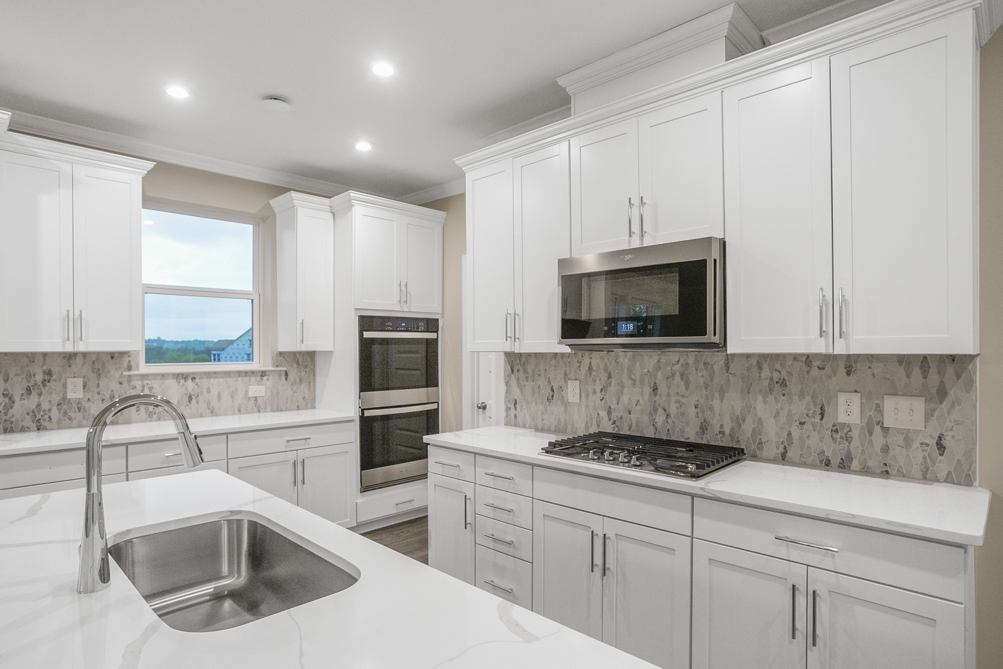 Image 21 of 29 For 7056 Maltese Drive
