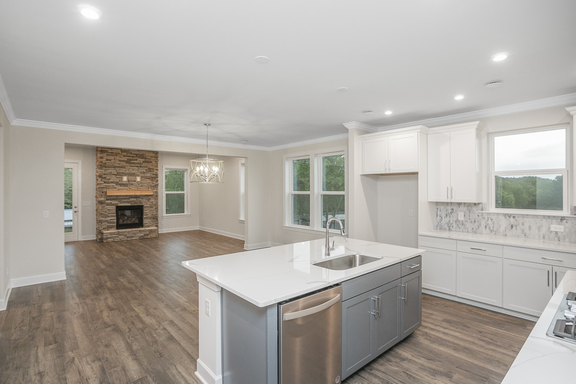 Image 9 of 29 For 7056 Maltese Drive
