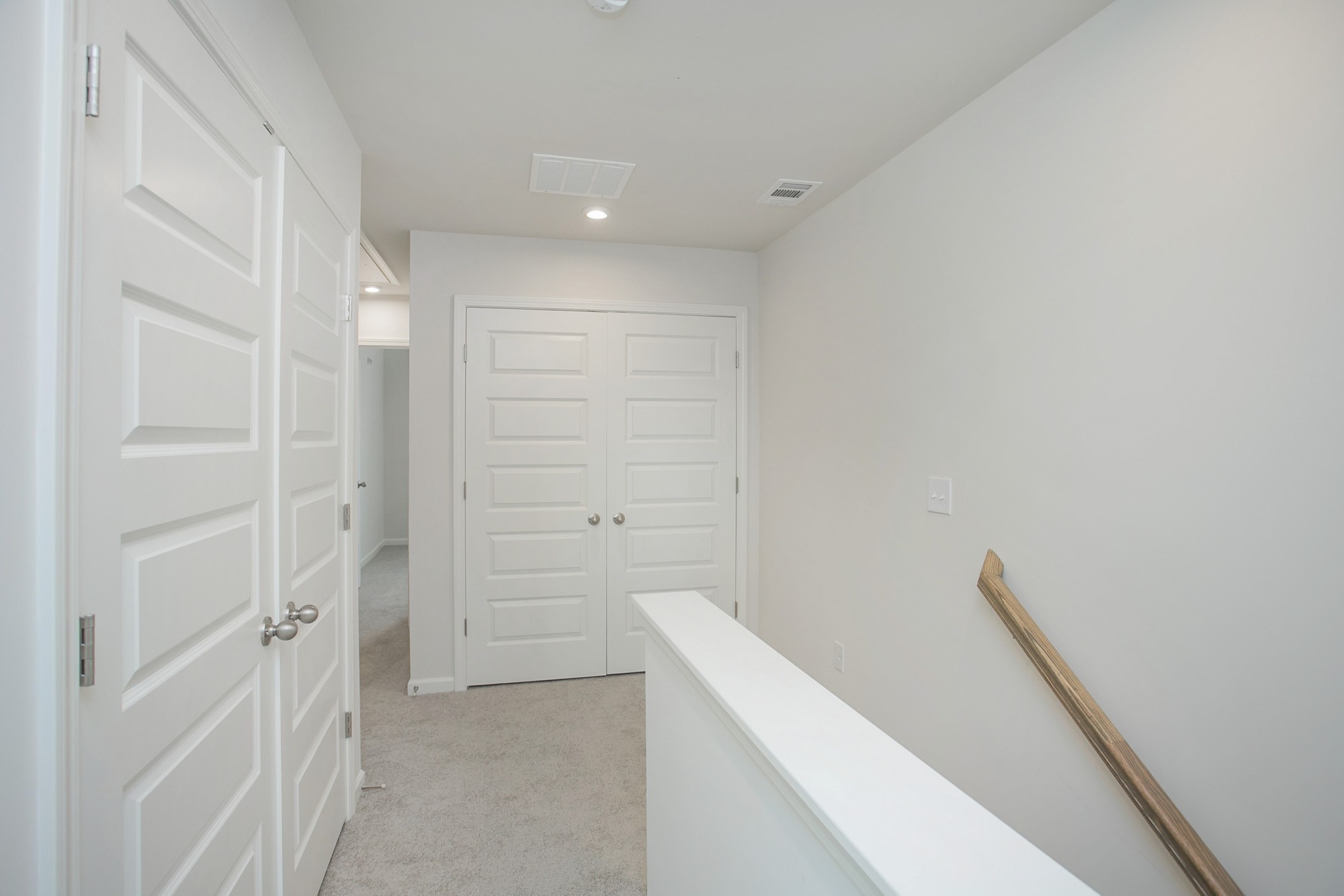 Image 19 of 27 For 6205 Shadowood Point