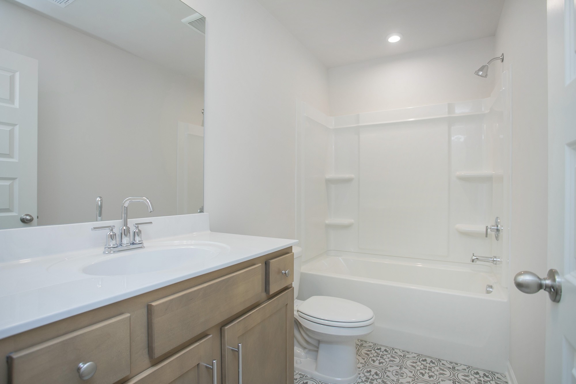 Image 21 of 27 For 6205 Shadowood Point