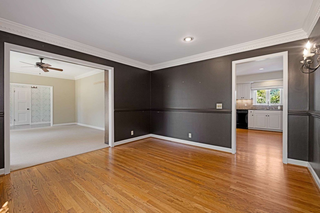 Listing photo id 4 for Nw Columbine Avenue