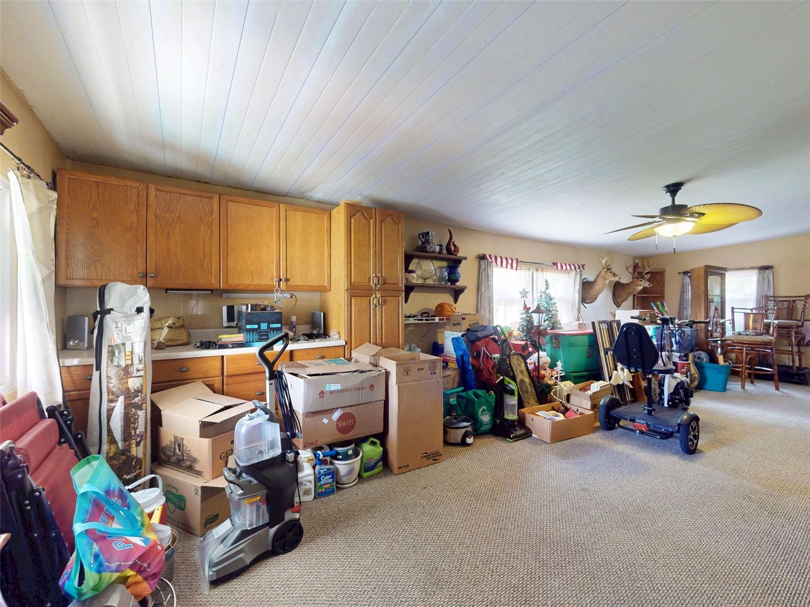 Image 36 of 82 For 13137 47th Court