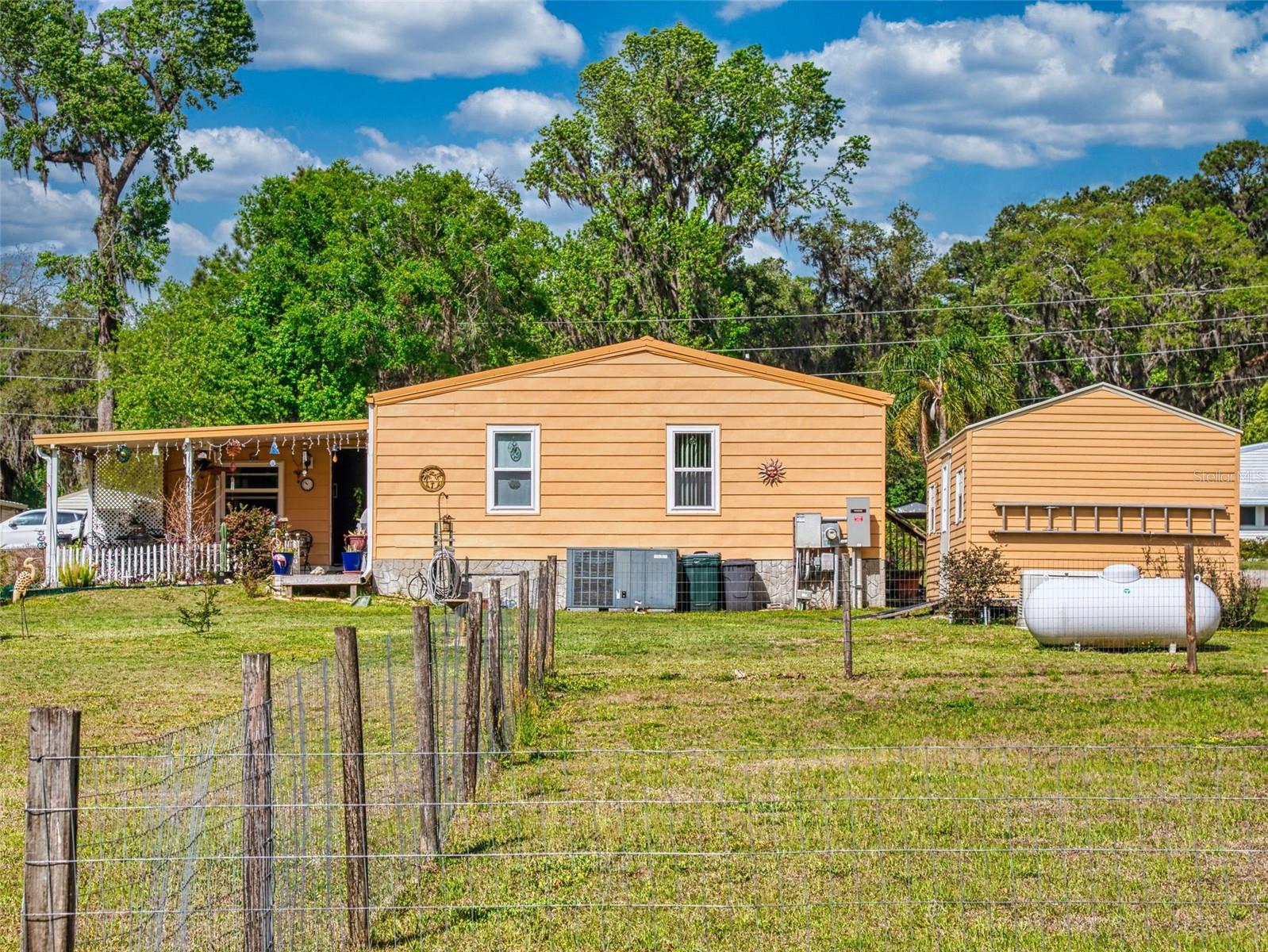Image 70 of 82 For 13137 47th Court
