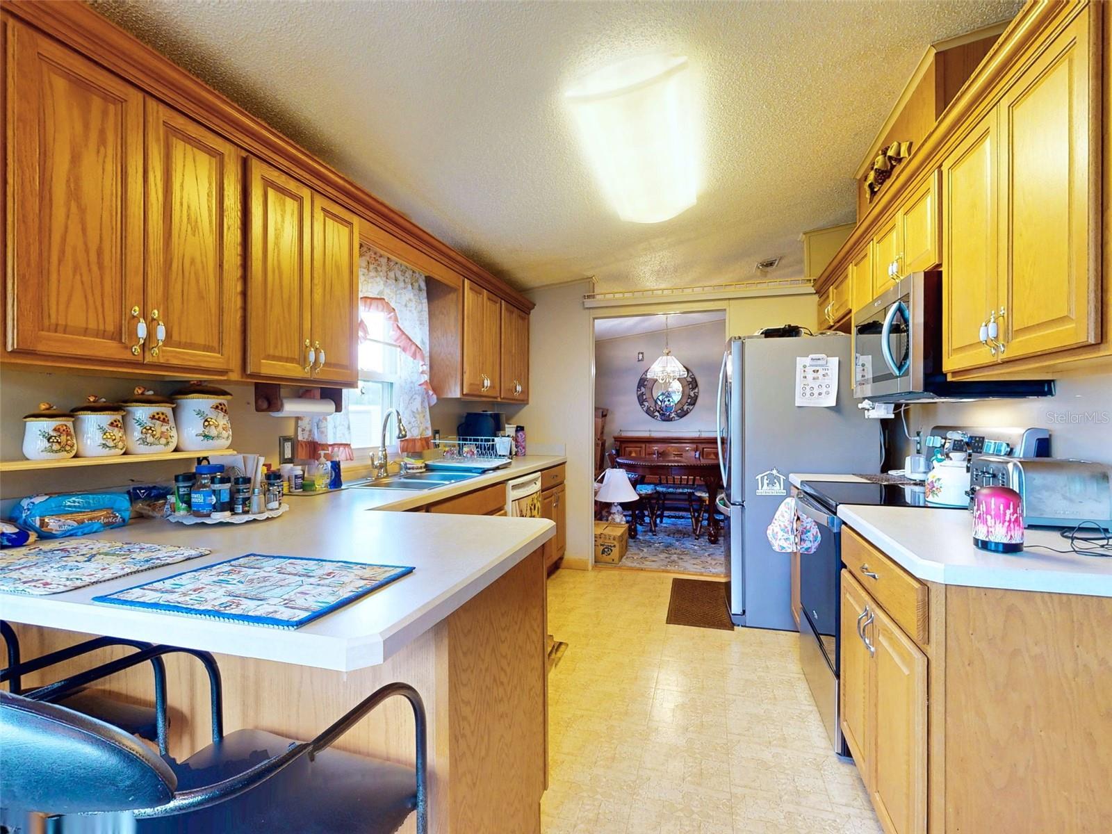 Image 8 of 82 For 13137 47th Court