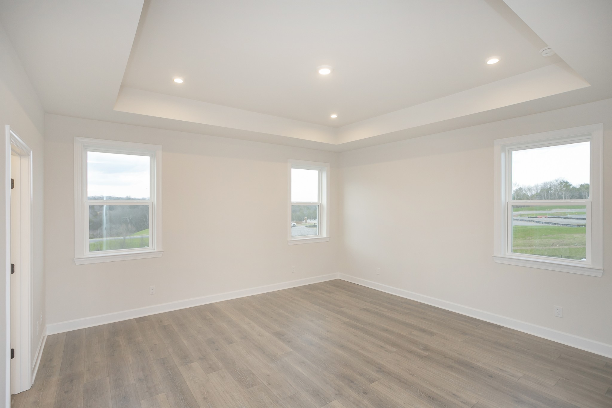 Image 15 of 23 For 9388 Cortlandt Drive