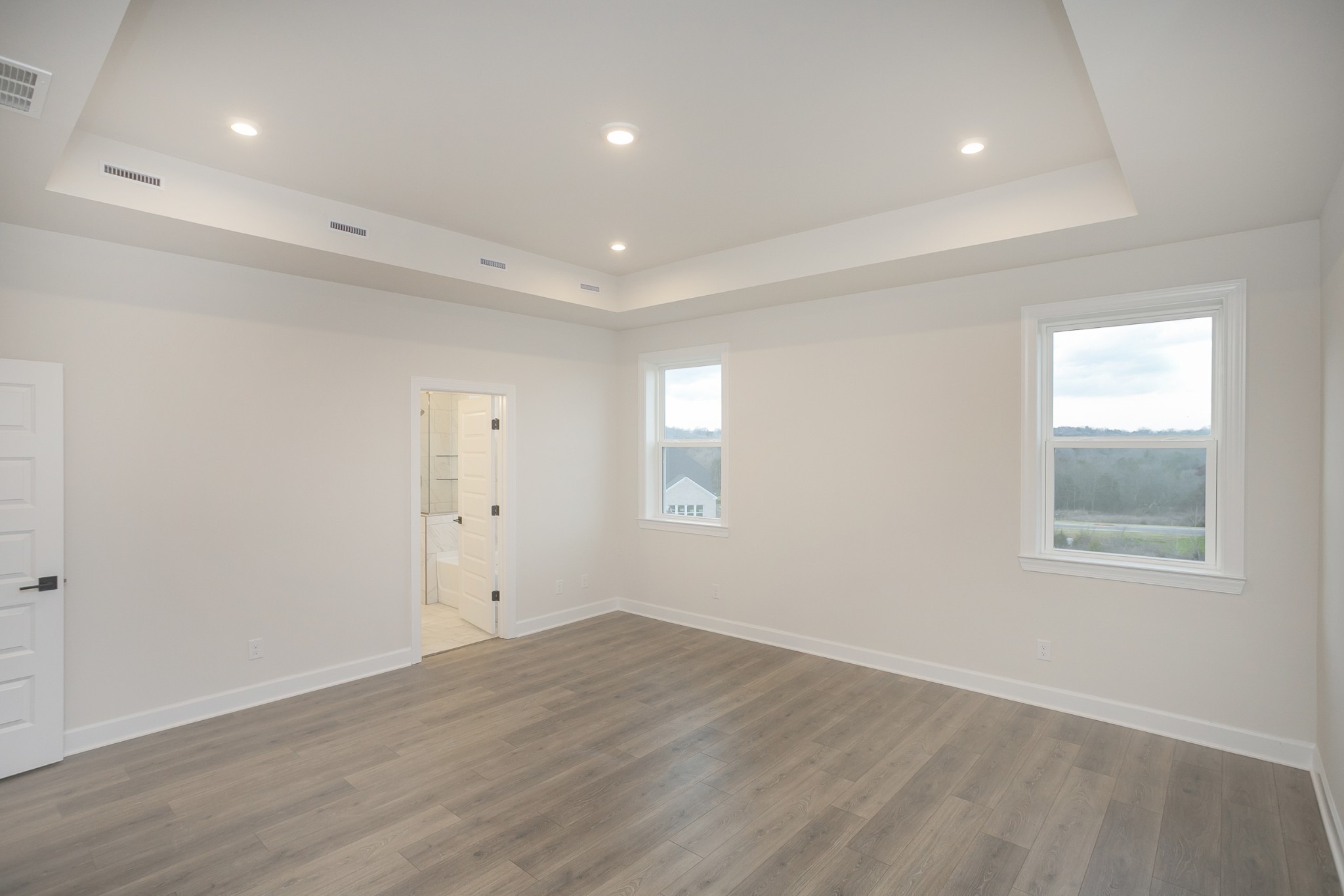 Image 16 of 23 For 9388 Cortlandt Drive
