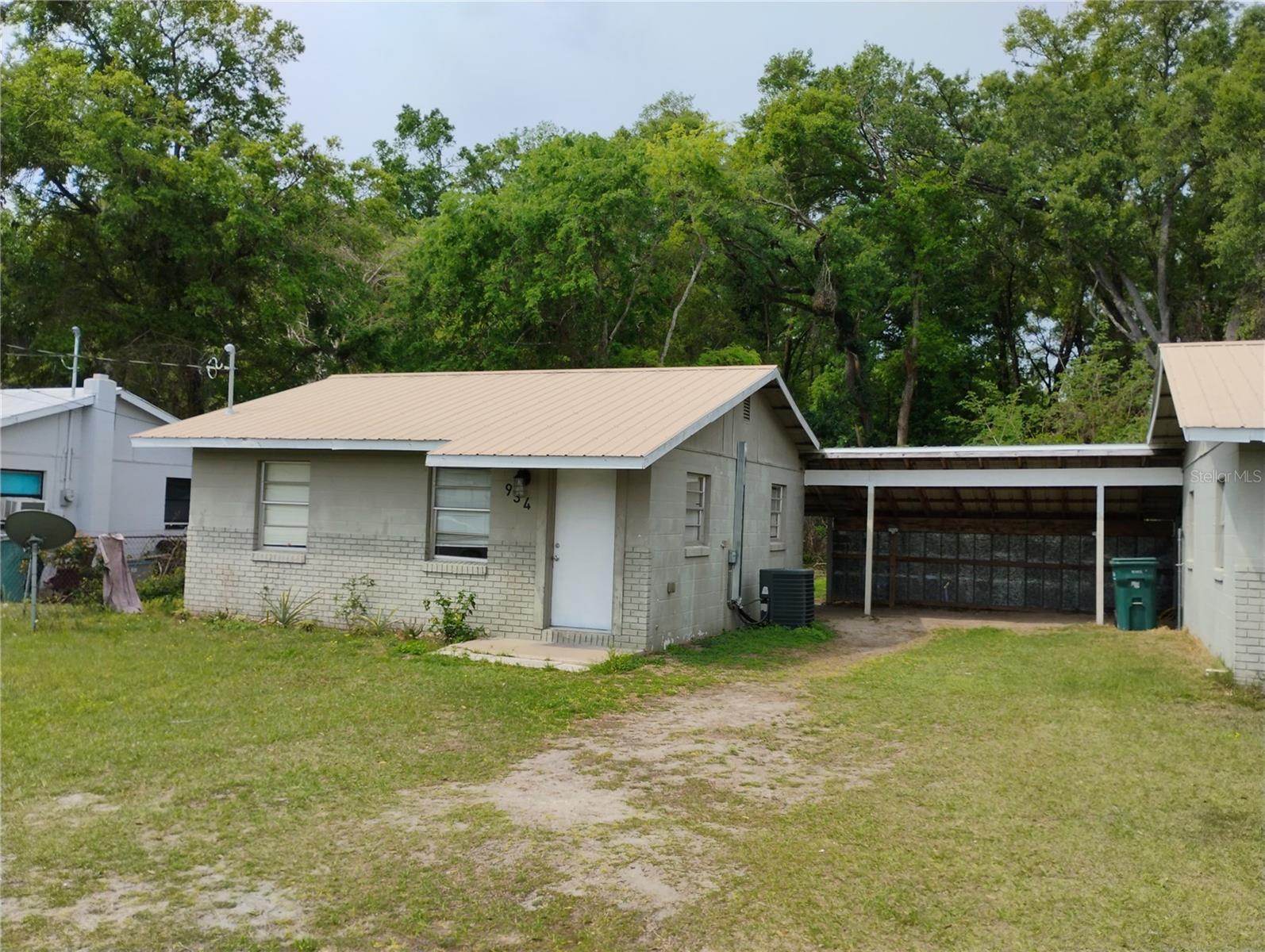 Image 18 of 26 For 934 17th Avenue