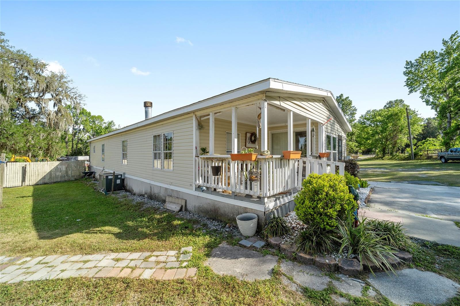 Image 17 of 68 For 12865 47th Avenue