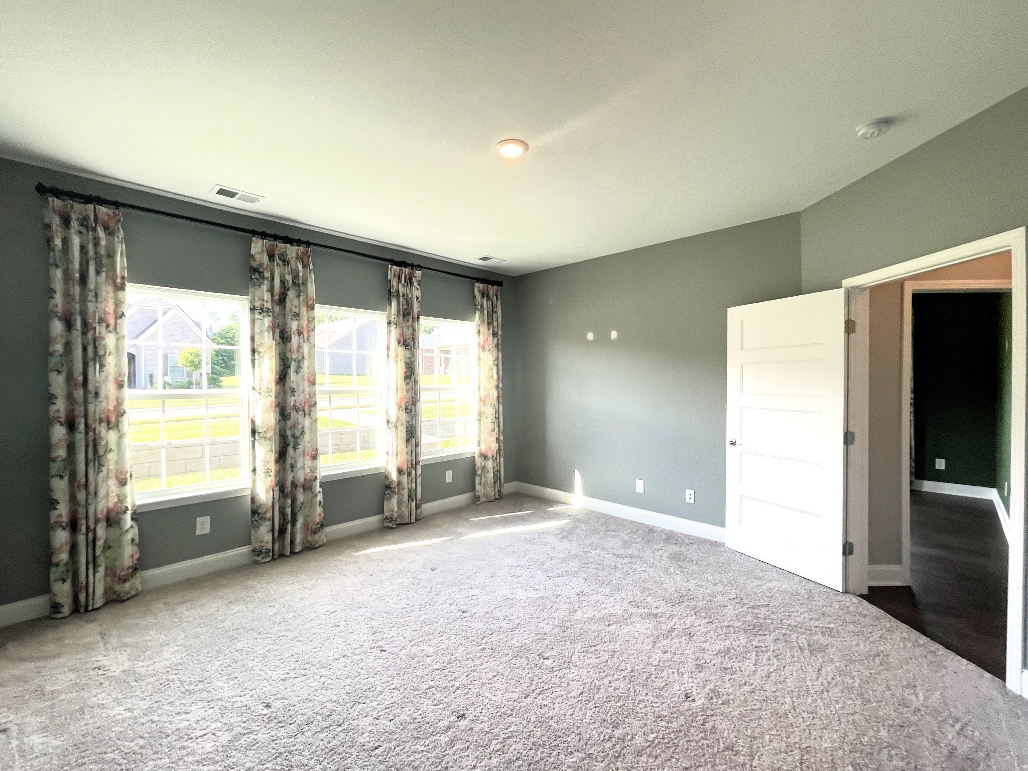 Image 14 of 61 For 3338 Chandler Drive