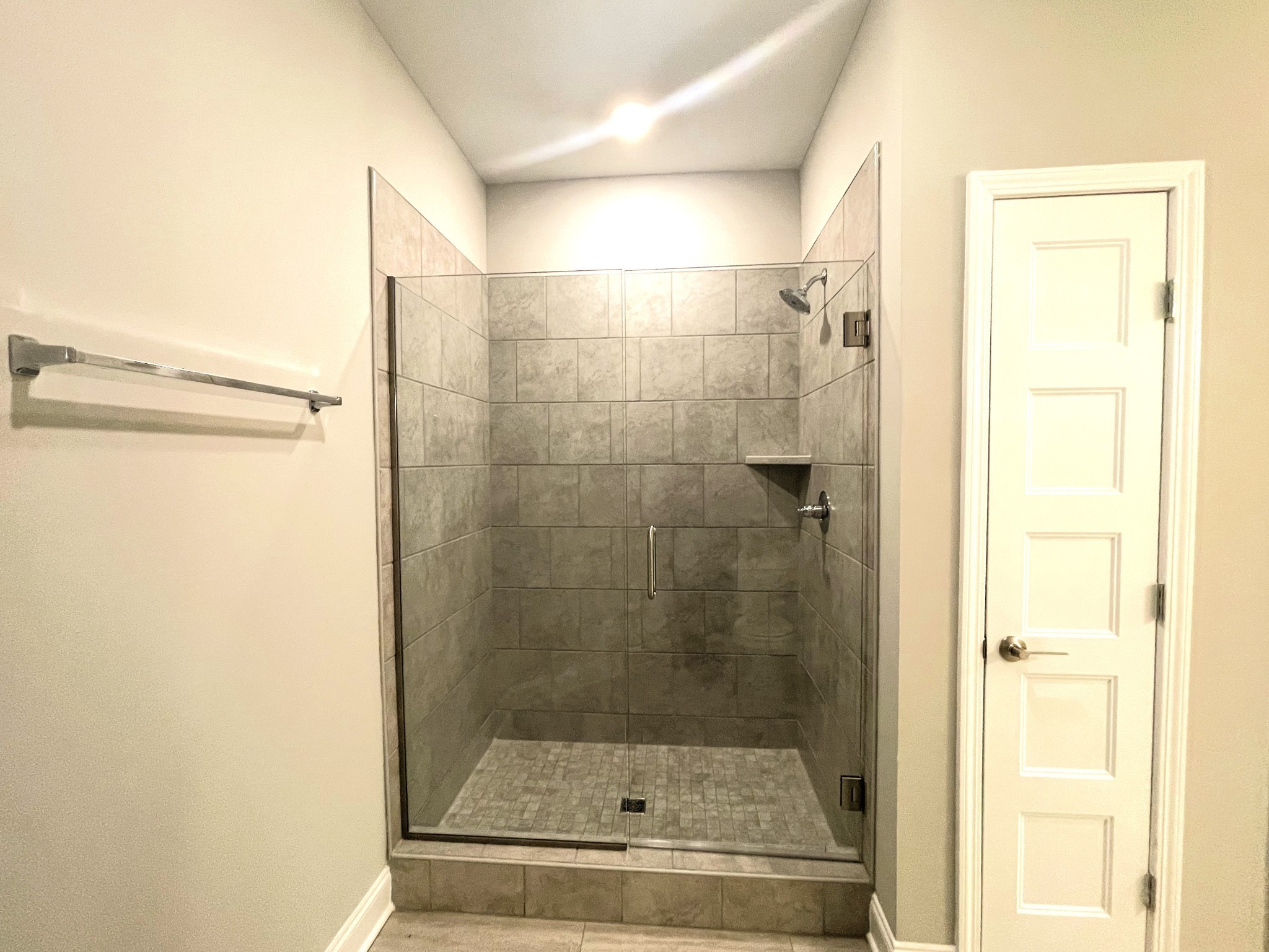 Image 9 of 61 For 3338 Chandler Drive