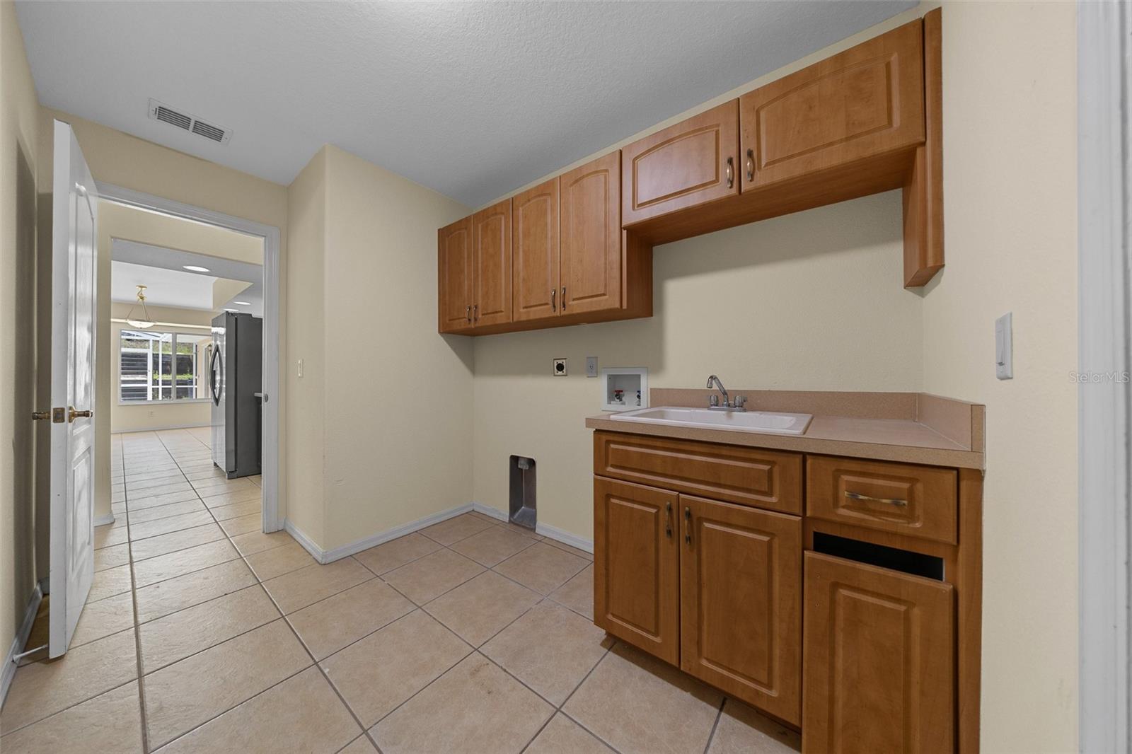 Image 40 of 46 For 8306 Vince Drive