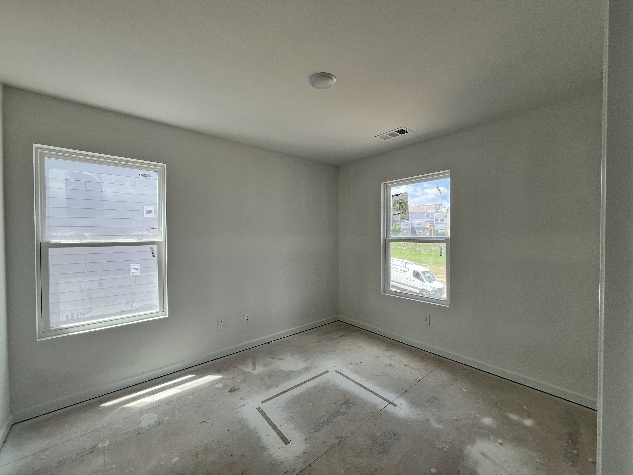 Image 27 of 35 For 4398 29th Street