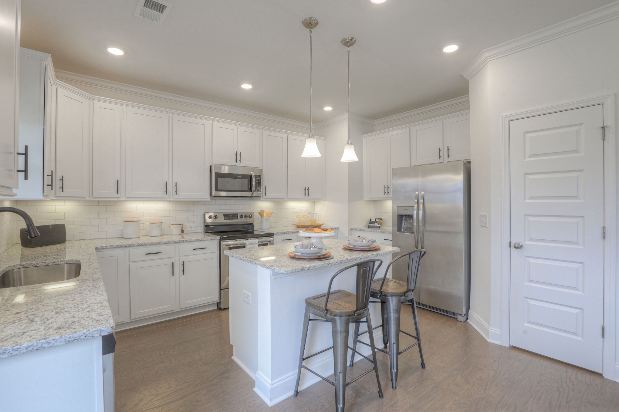 Image 12 of 18 For 16152 128th Lane