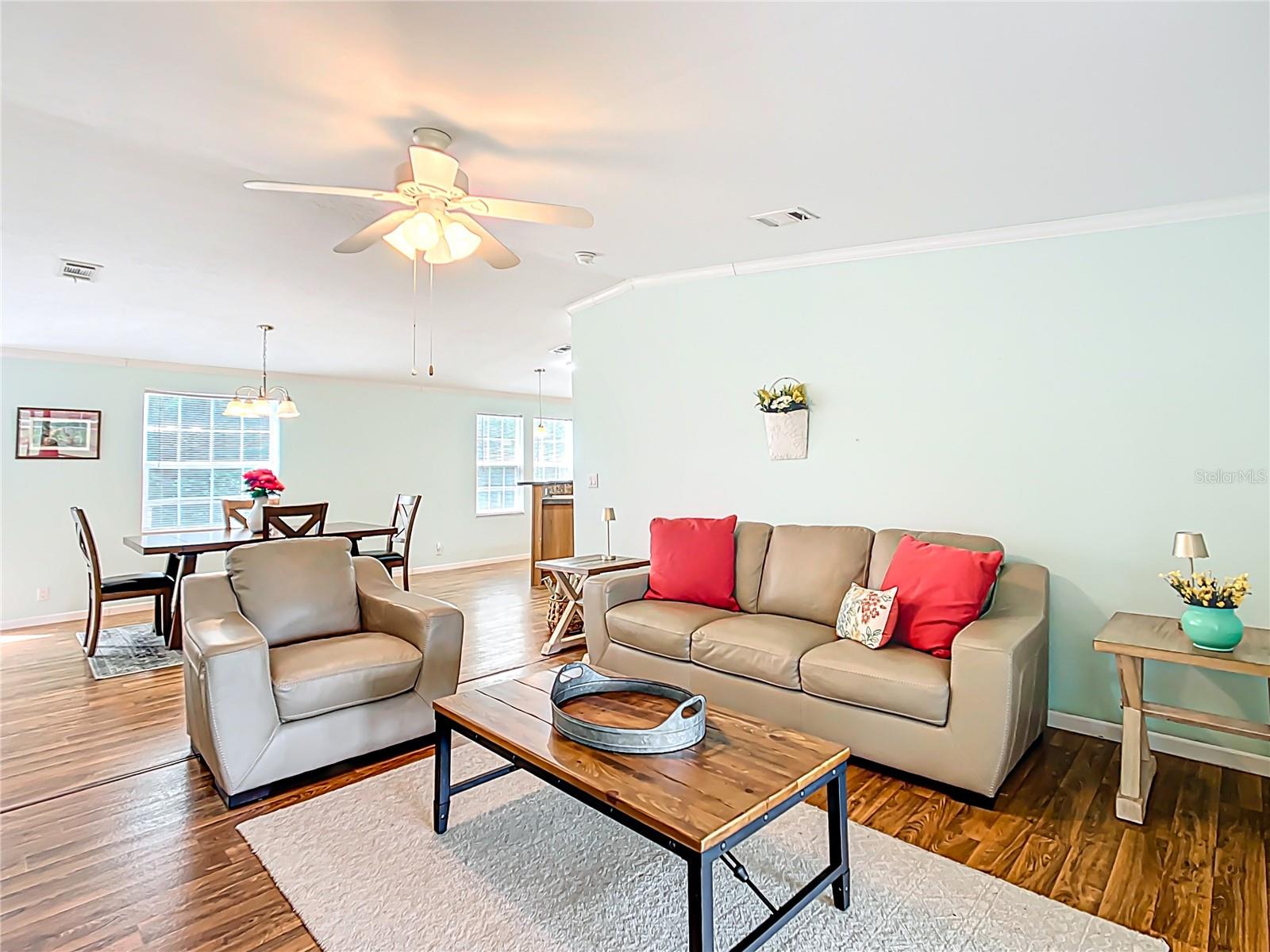 Image 13 of 89 For 10498 18th Terrace