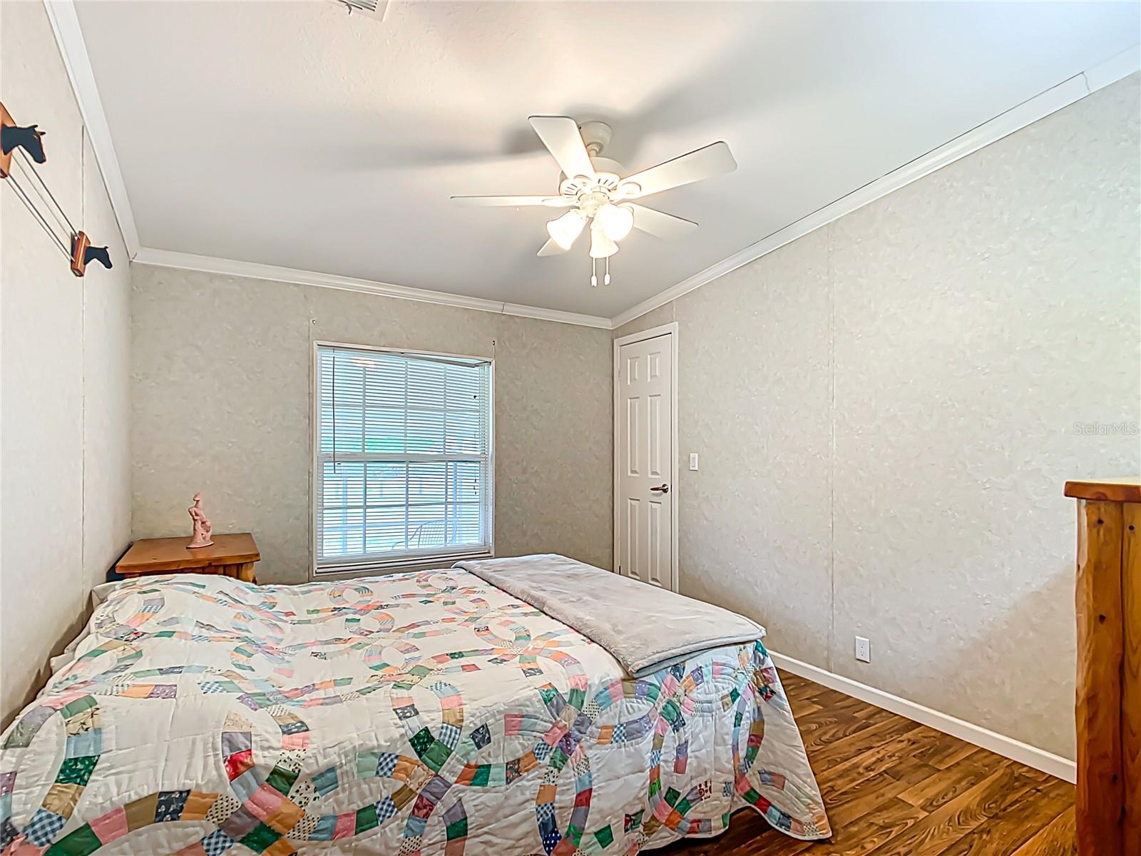 Image 21 of 89 For 10498 18th Terrace