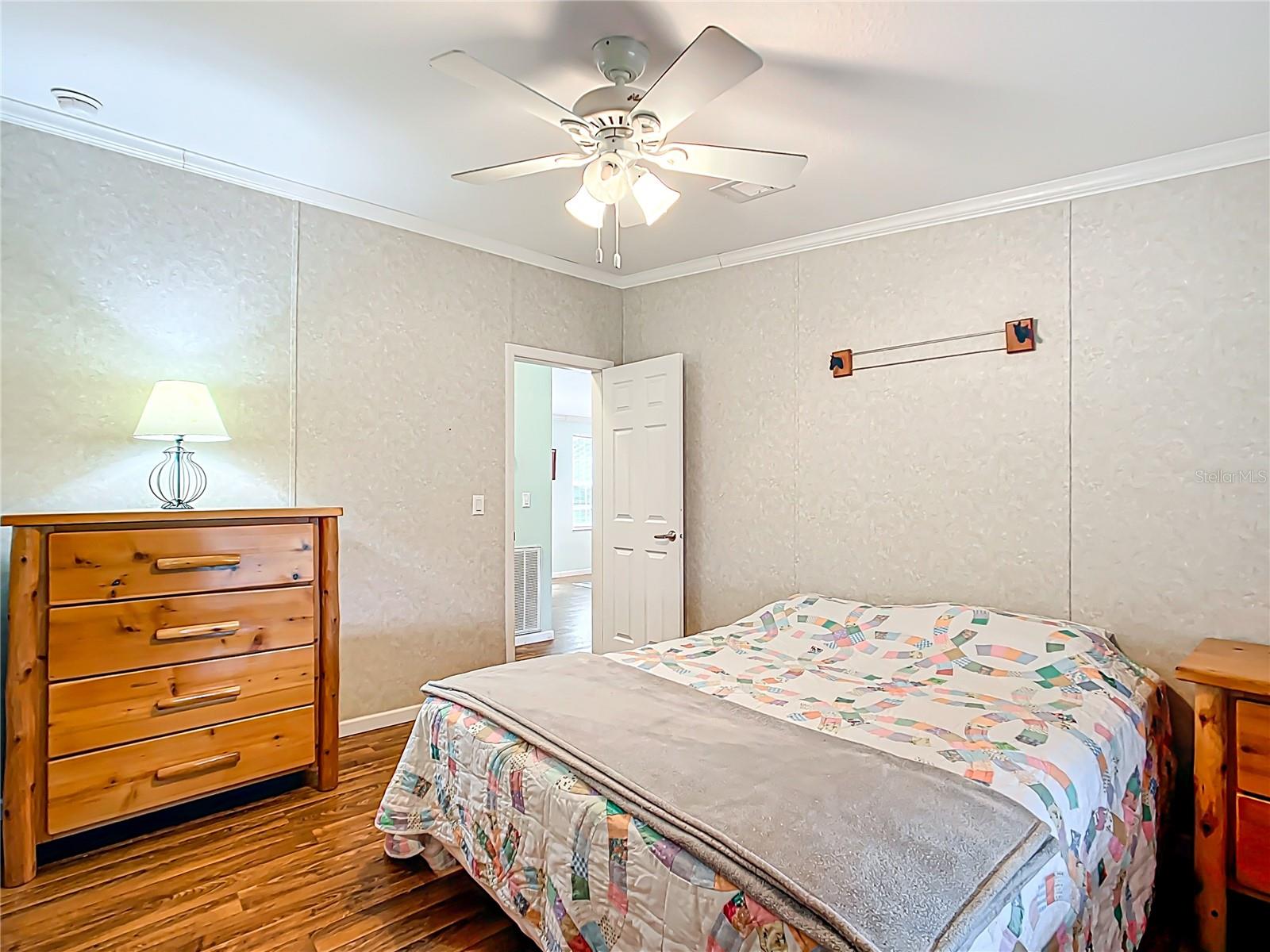 Image 22 of 89 For 10498 18th Terrace