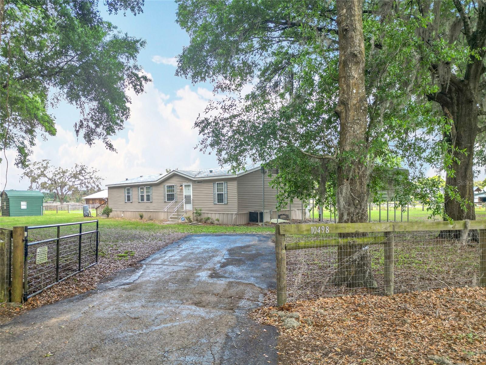 Image 3 of 89 For 10498 18th Terrace
