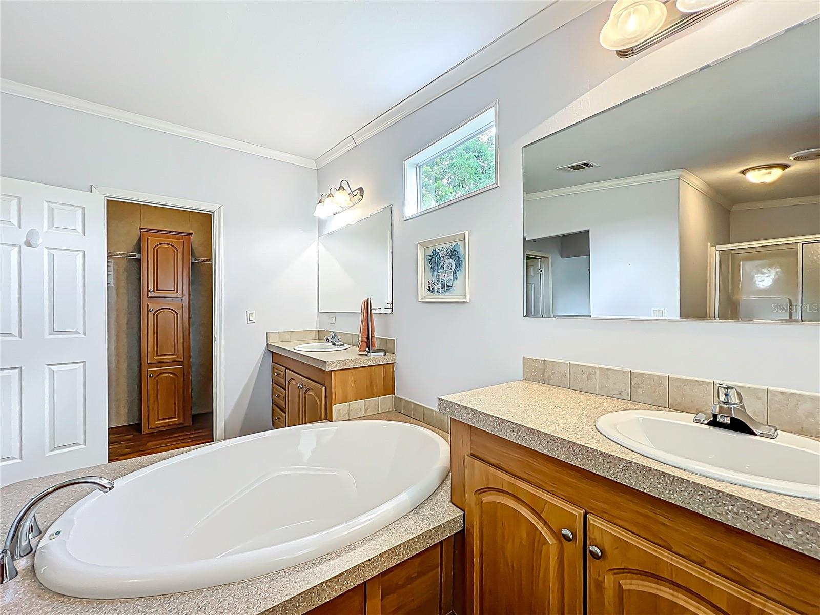 Image 32 of 89 For 10498 18th Terrace