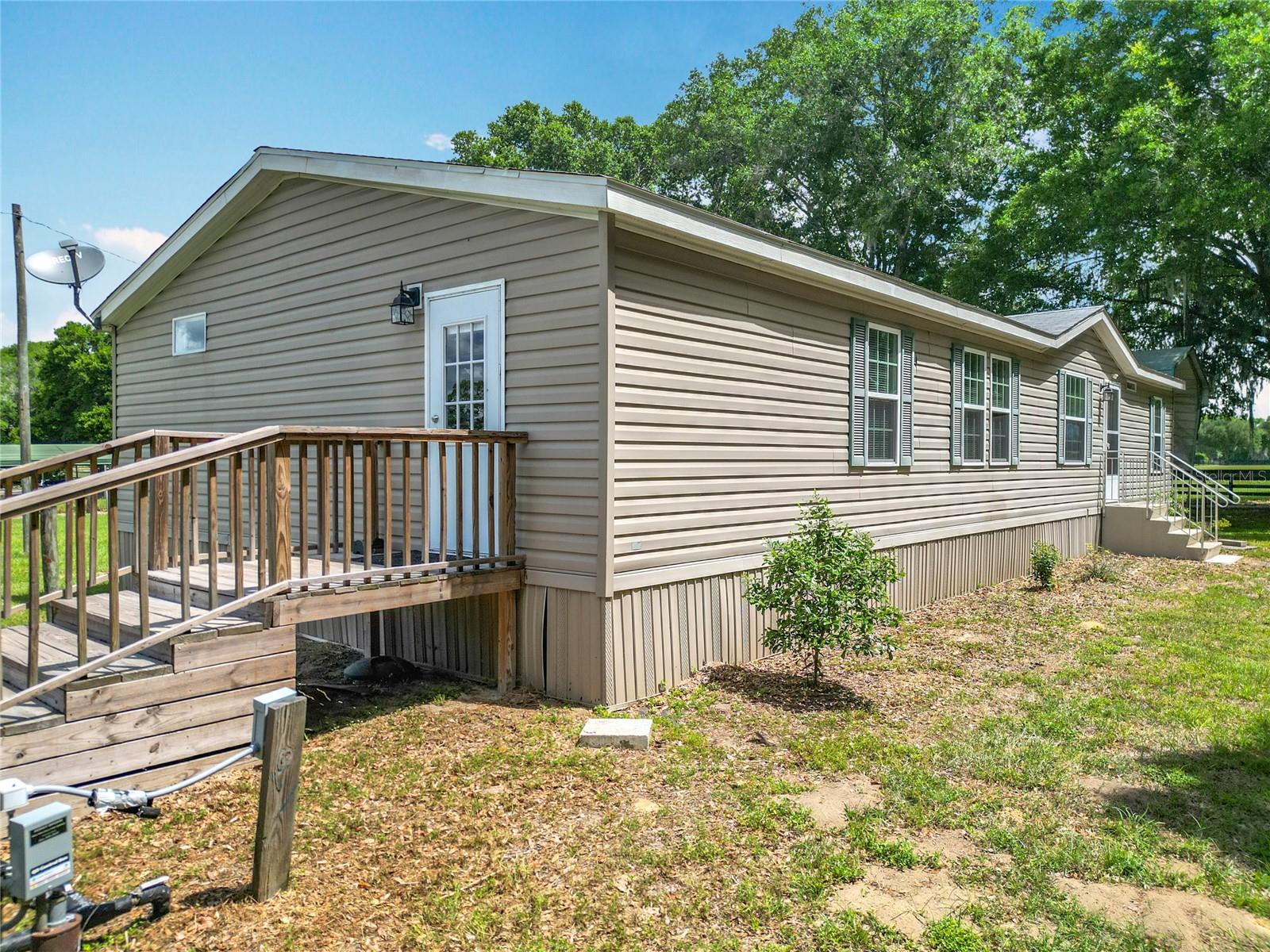 Image 6 of 89 For 10498 18th Terrace