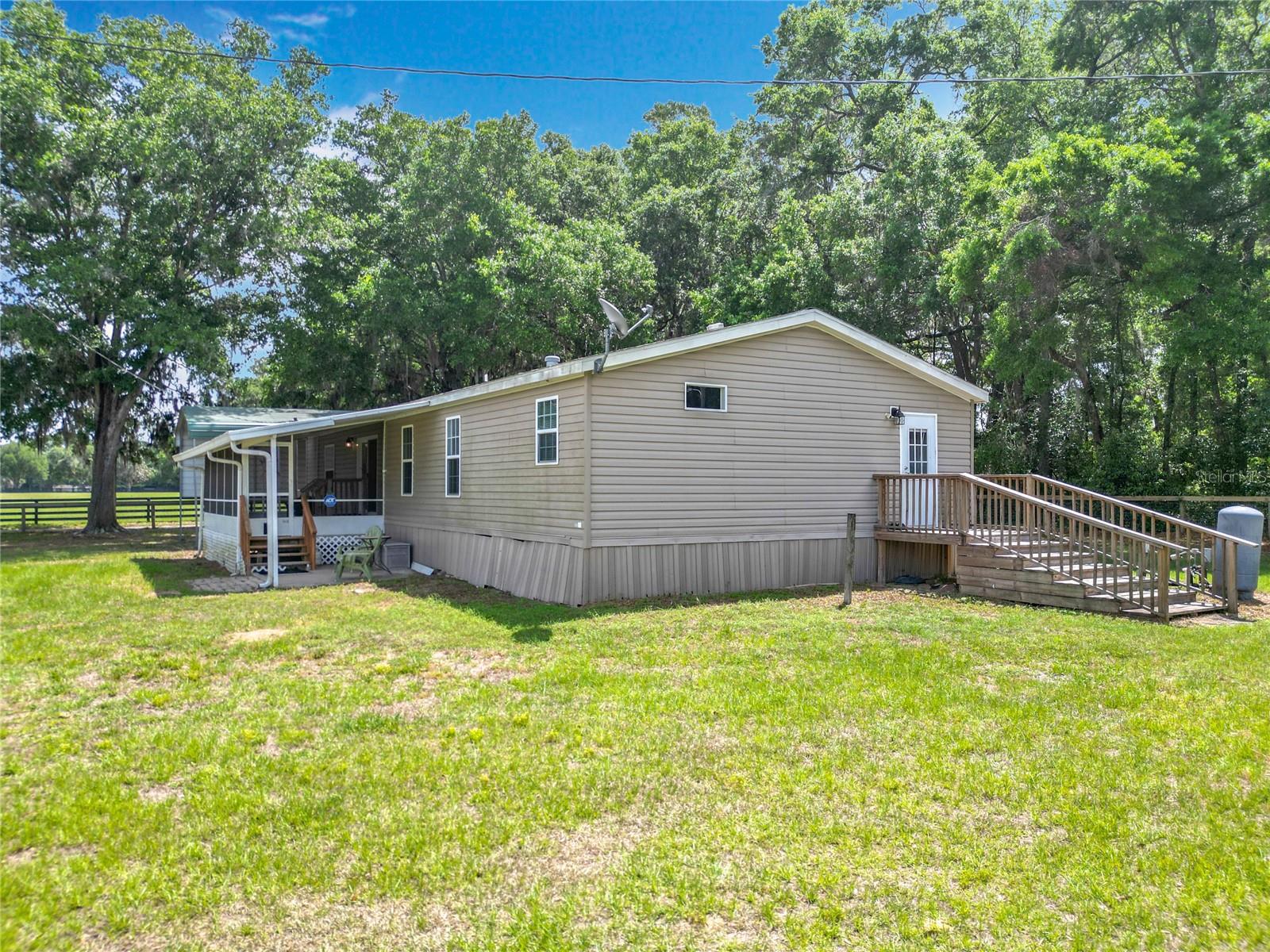 Image 62 of 89 For 10498 18th Terrace