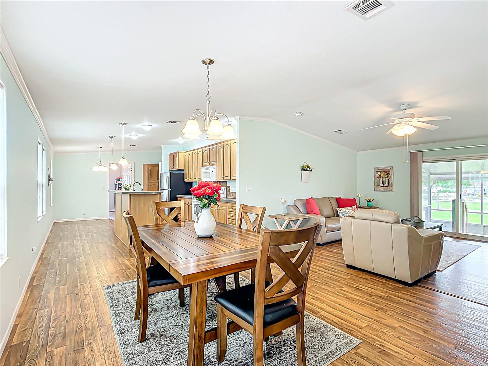 Image 7 of 89 For 10498 18th Terrace
