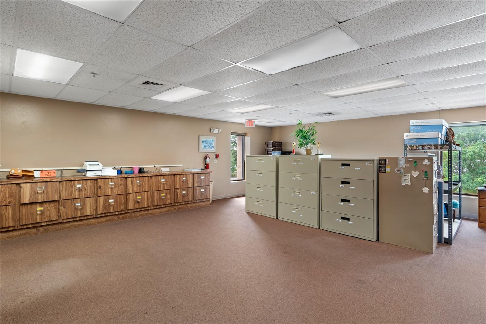 Listing photo id 18 for 1624 Meadowcrest Boulevard 2