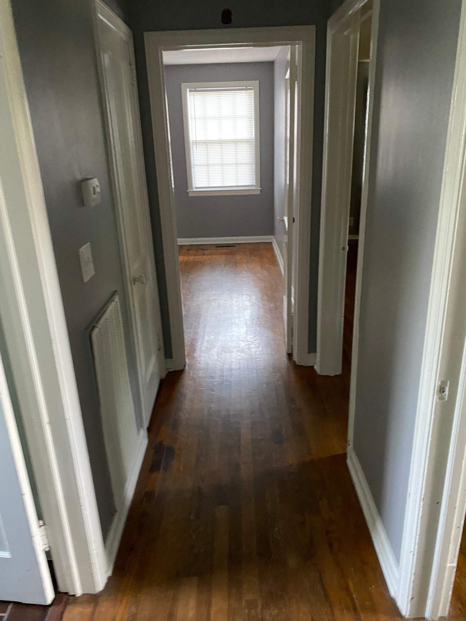 Listing photo id 1 for 1624 Meadowcrest Boulevard 2