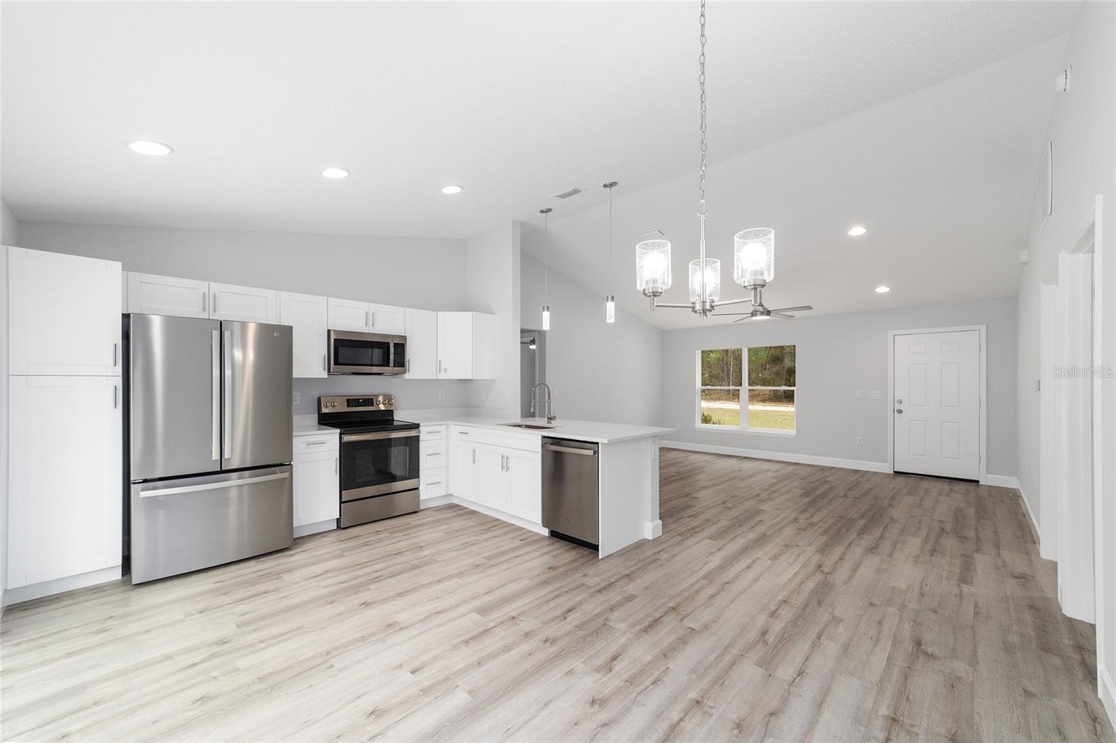 Image 10 of 28 For 15840 38 Place