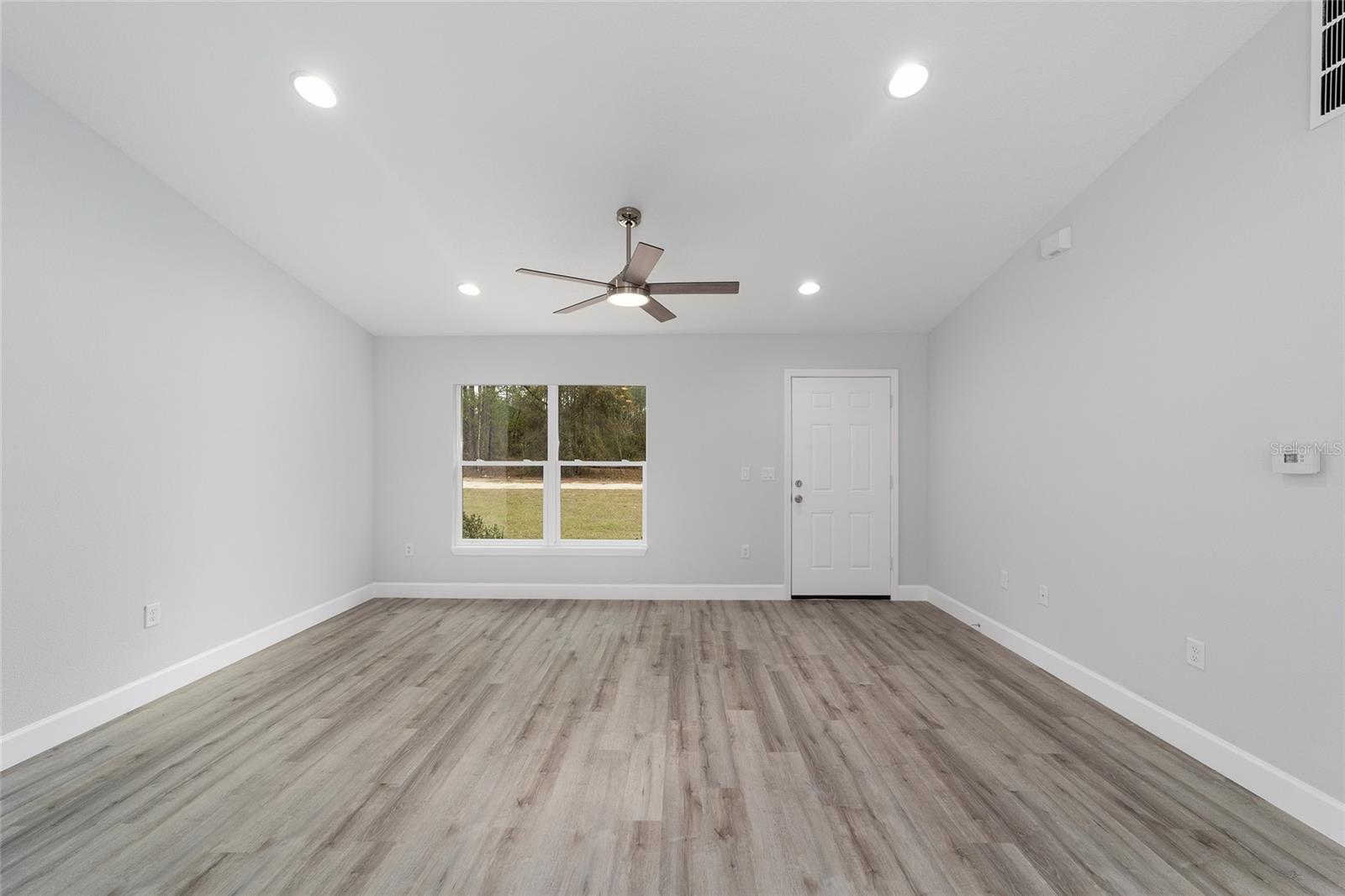 Image 7 of 28 For 15840 38 Place