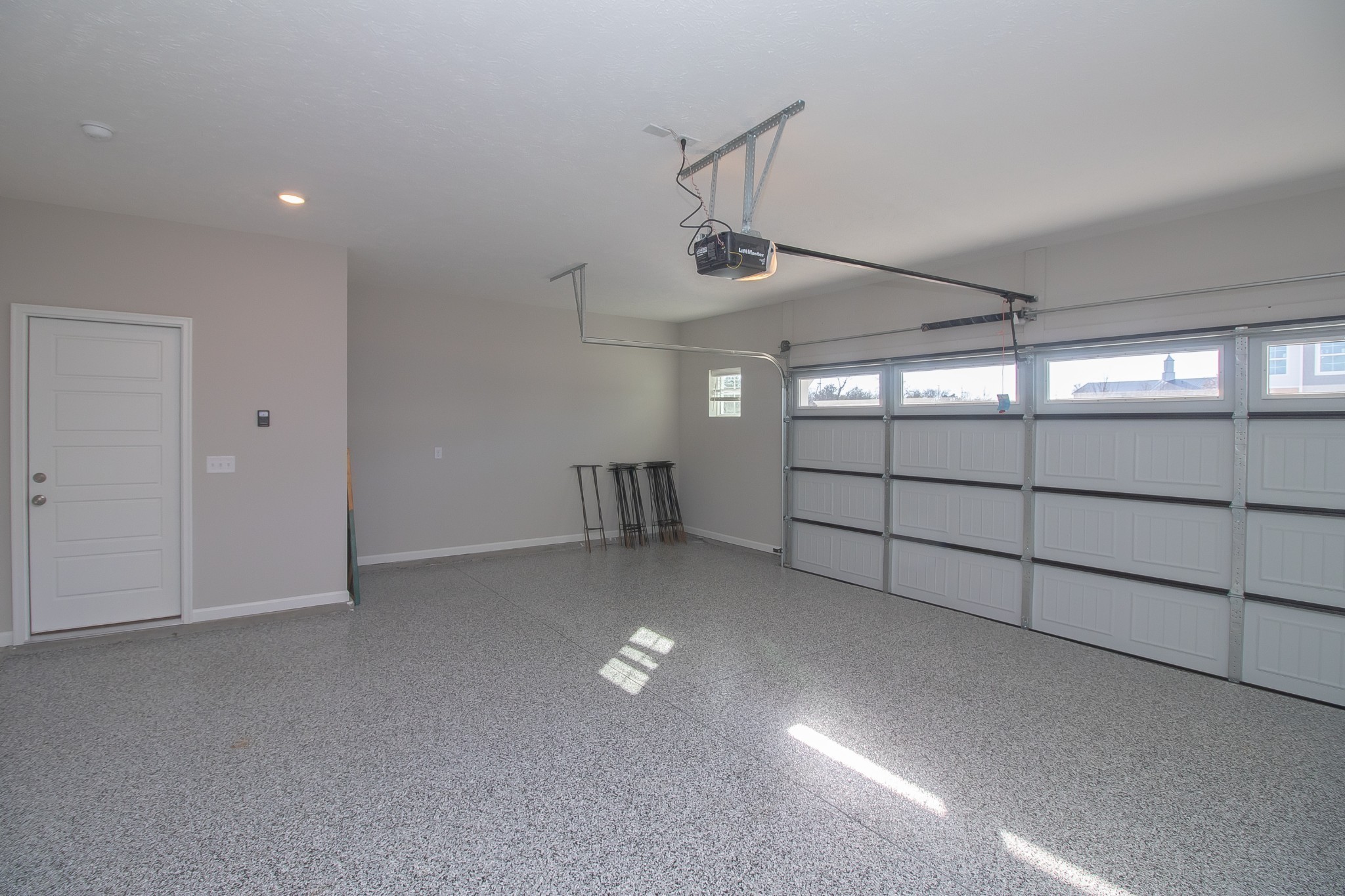Image 10 of 34 For 15854 38 Place