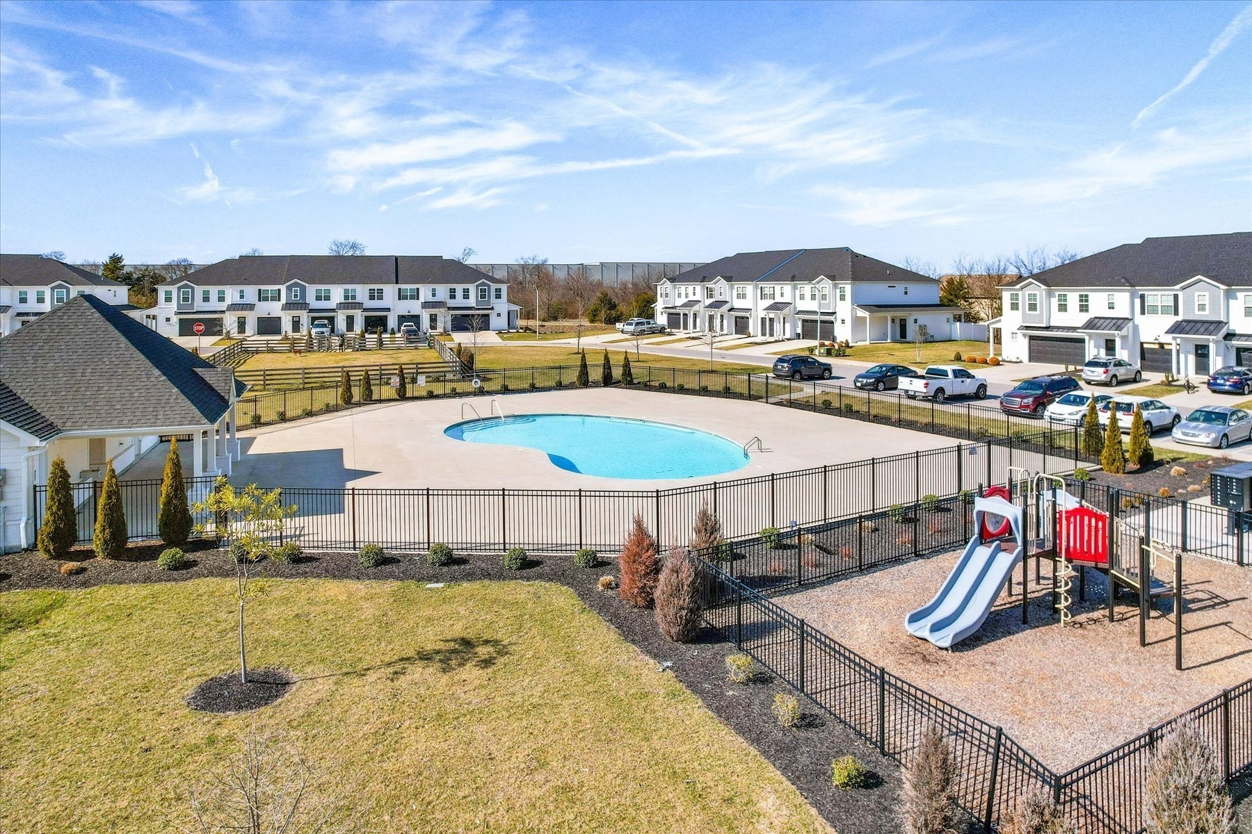 Image 11 of 34 For 15854 38 Place