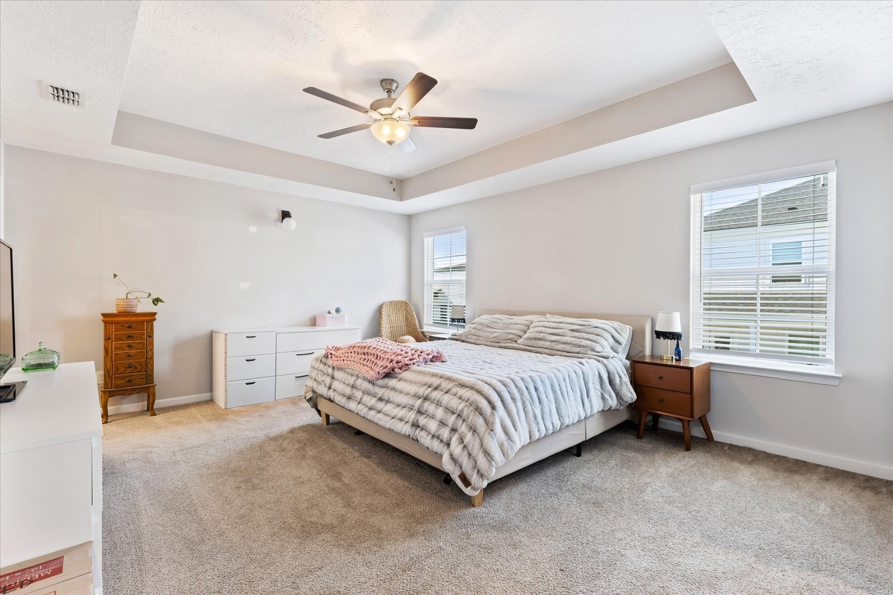 Image 8 of 34 For 15854 38 Place