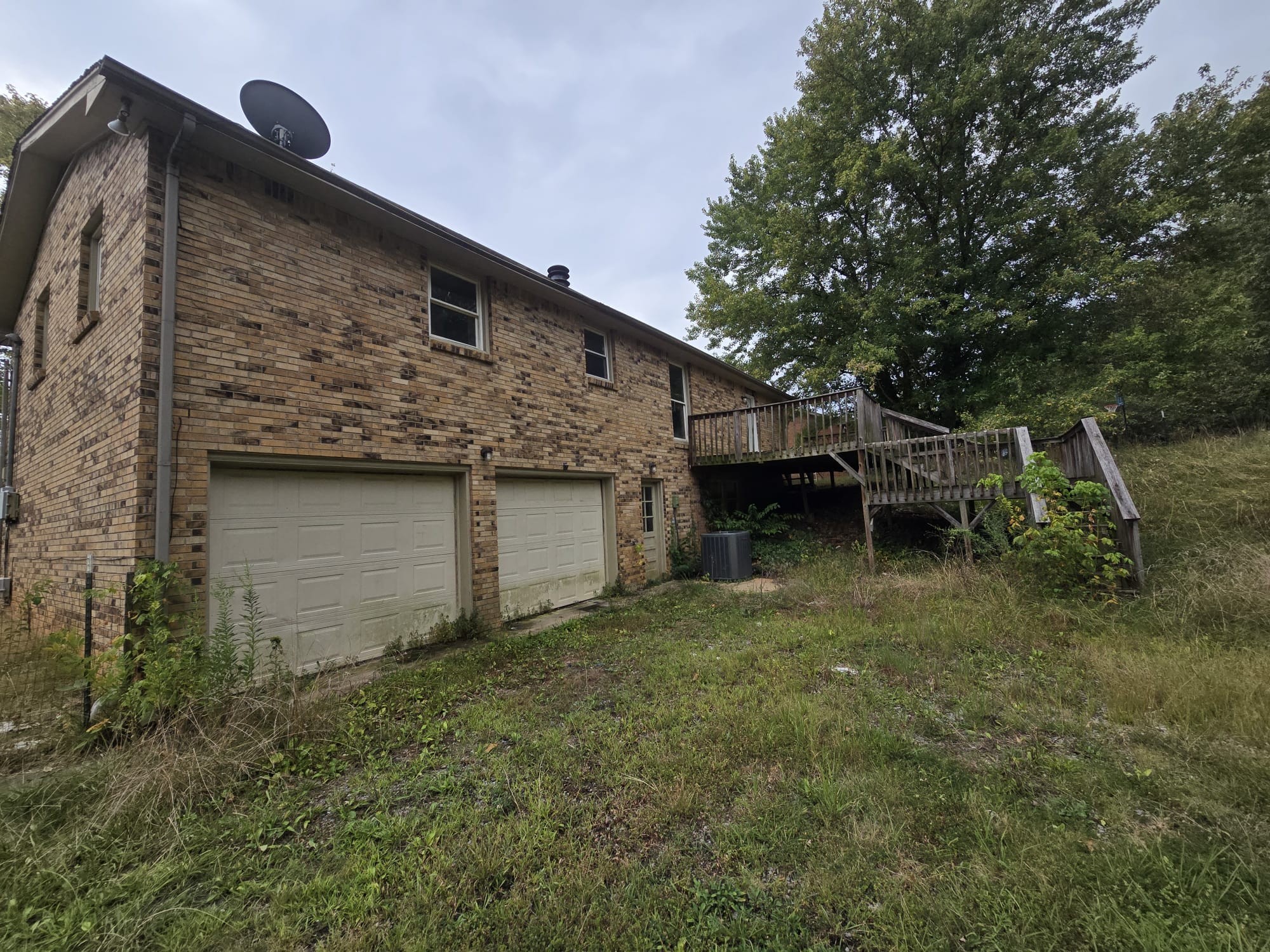 Listing photo id 14 for 11 Sweetgum Court S
