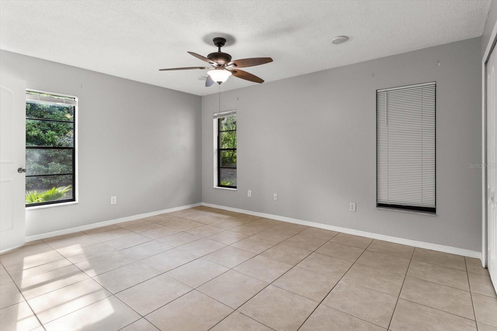 Listing photo id 16 for 11 Sweetgum Court S