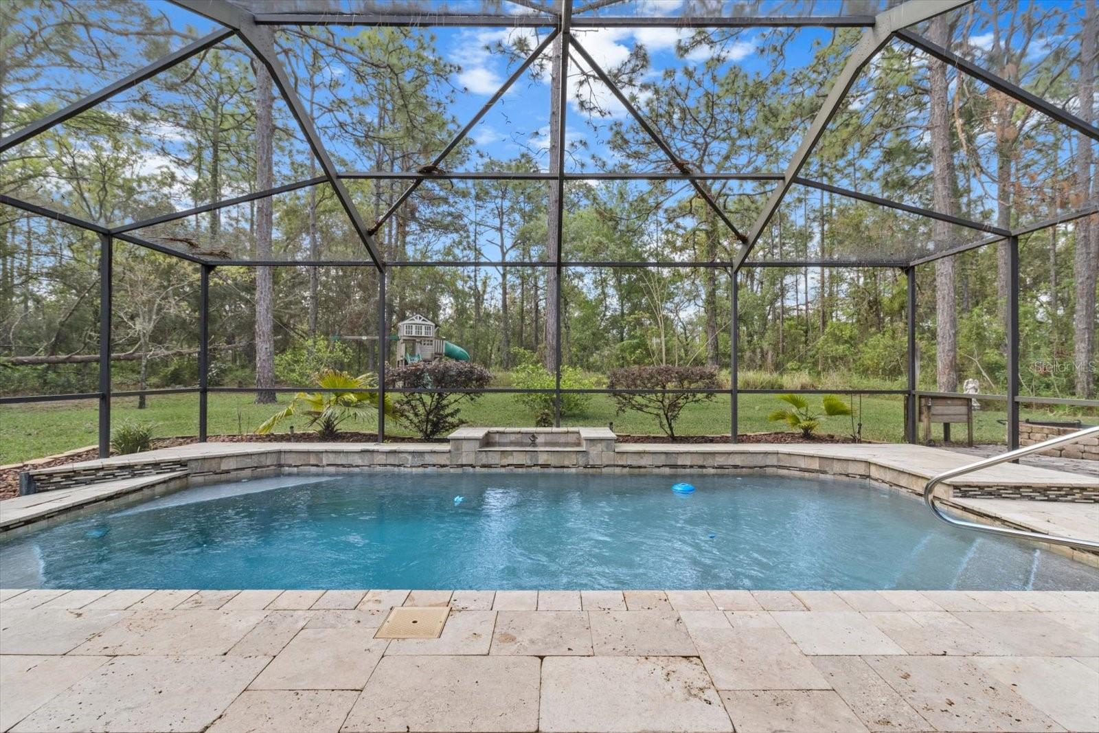 Listing photo id 33 for 11 Sweetgum Court S
