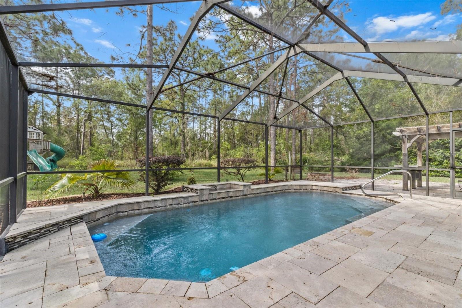 Listing photo id 34 for 11 Sweetgum Court S