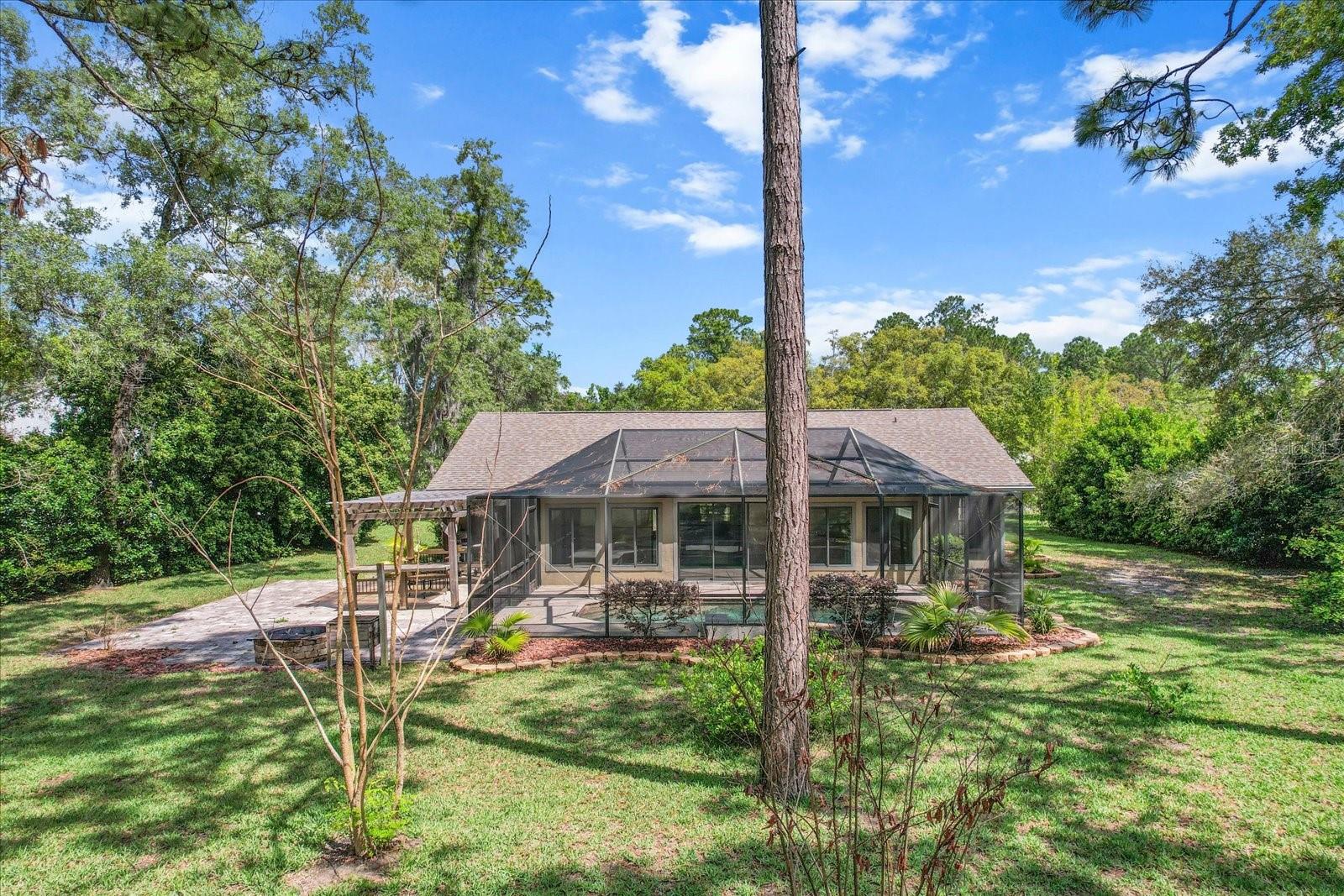 Listing photo id 46 for 11 Sweetgum Court S