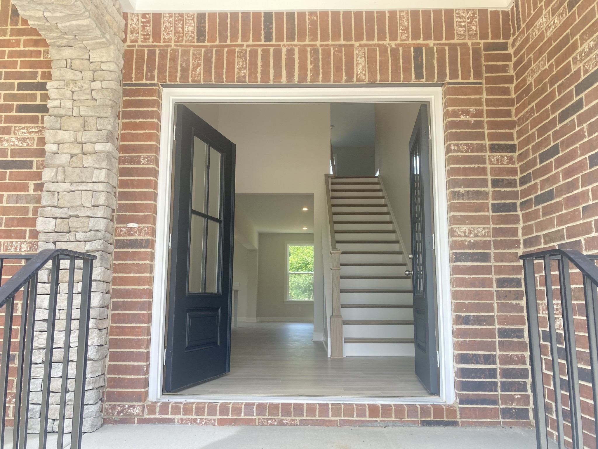 Image 2 of 22 For 14646 43rd Court Road