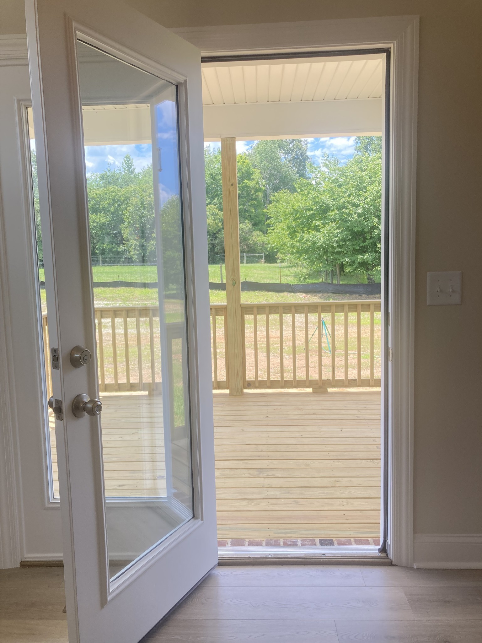 Image 4 of 22 For 14646 43rd Court Road