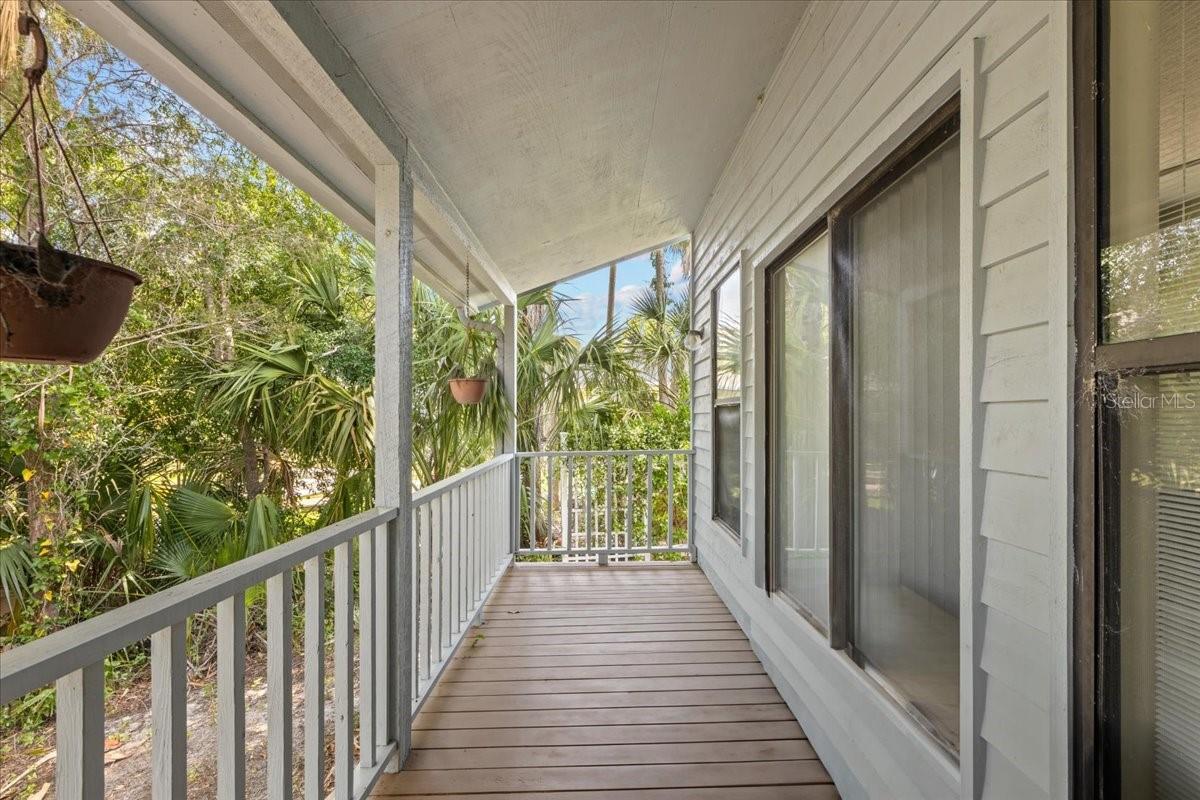 Image 37 of 59 For 11631 Clubview Drive