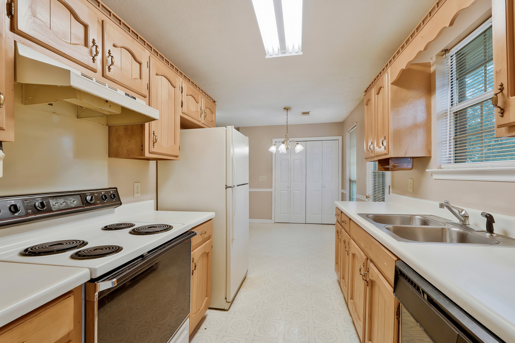 Image 4 of 6 For 20656 156th Street