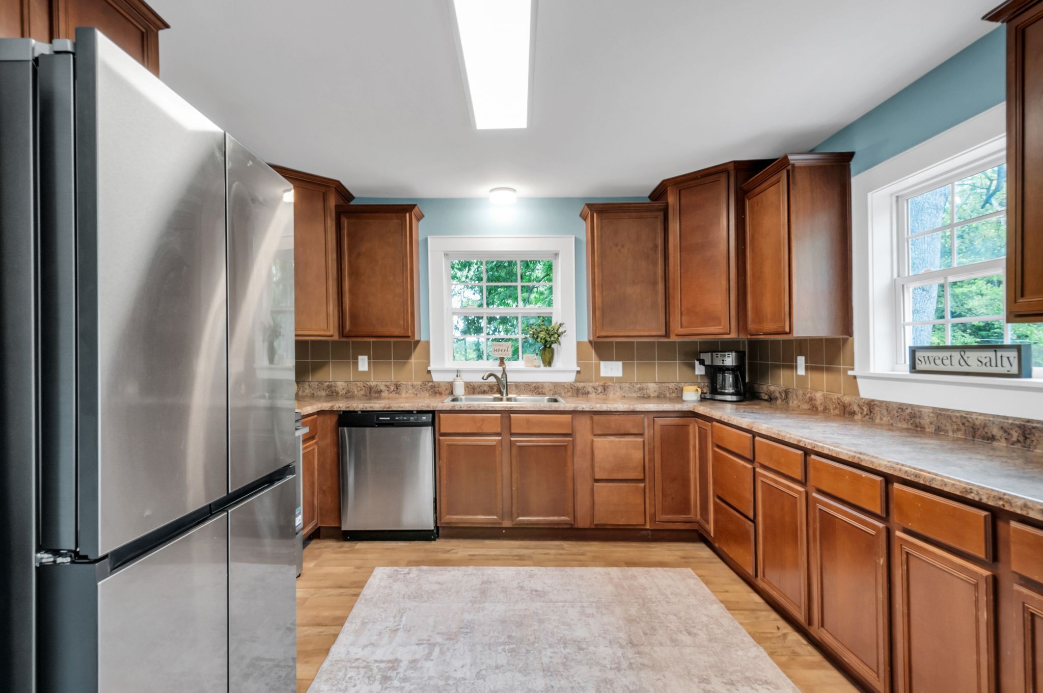 Image 12 of 52 For 5350 82nd Street